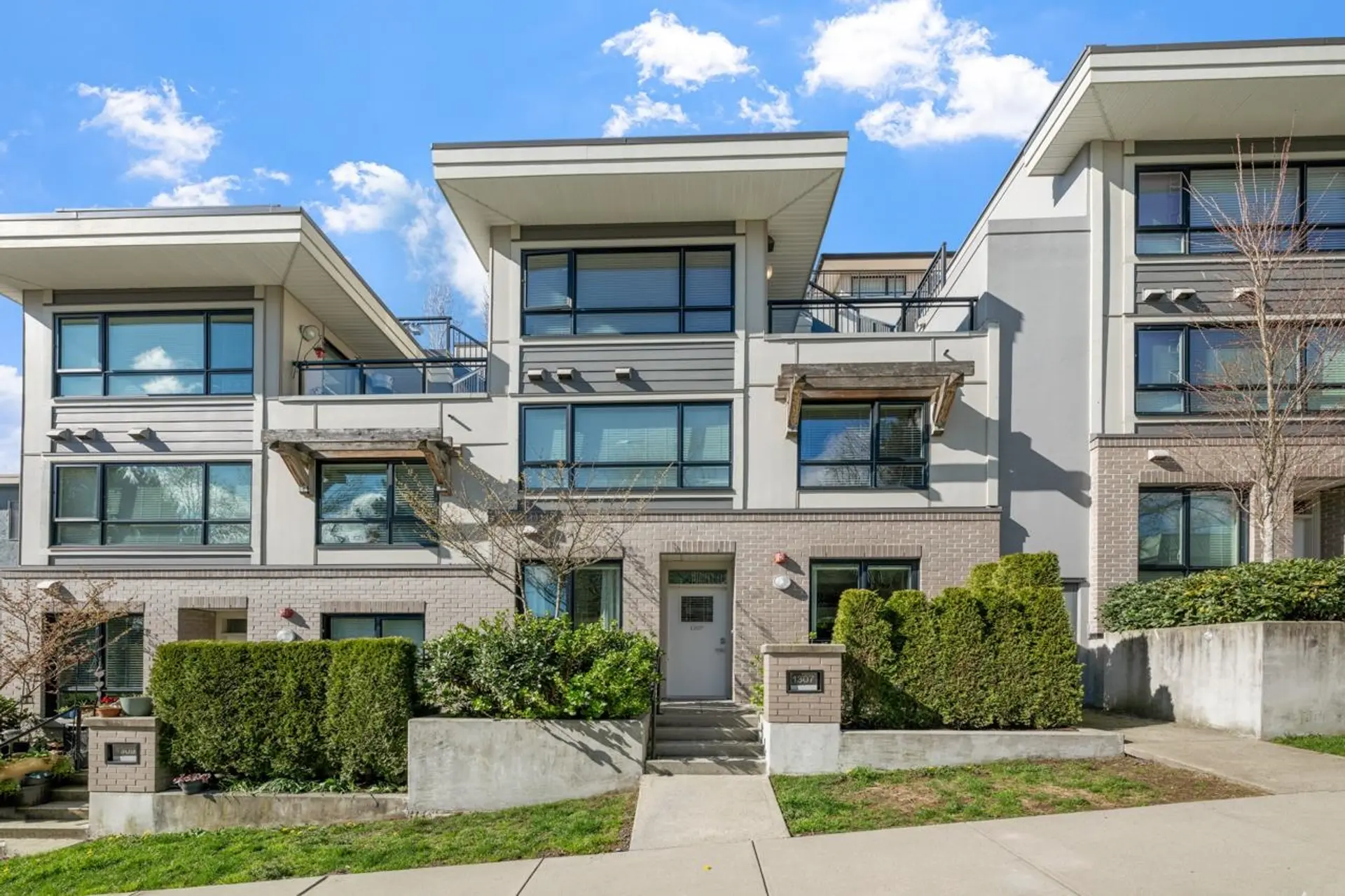 Property at 1307 Cariboo Street, New Westminster, BC