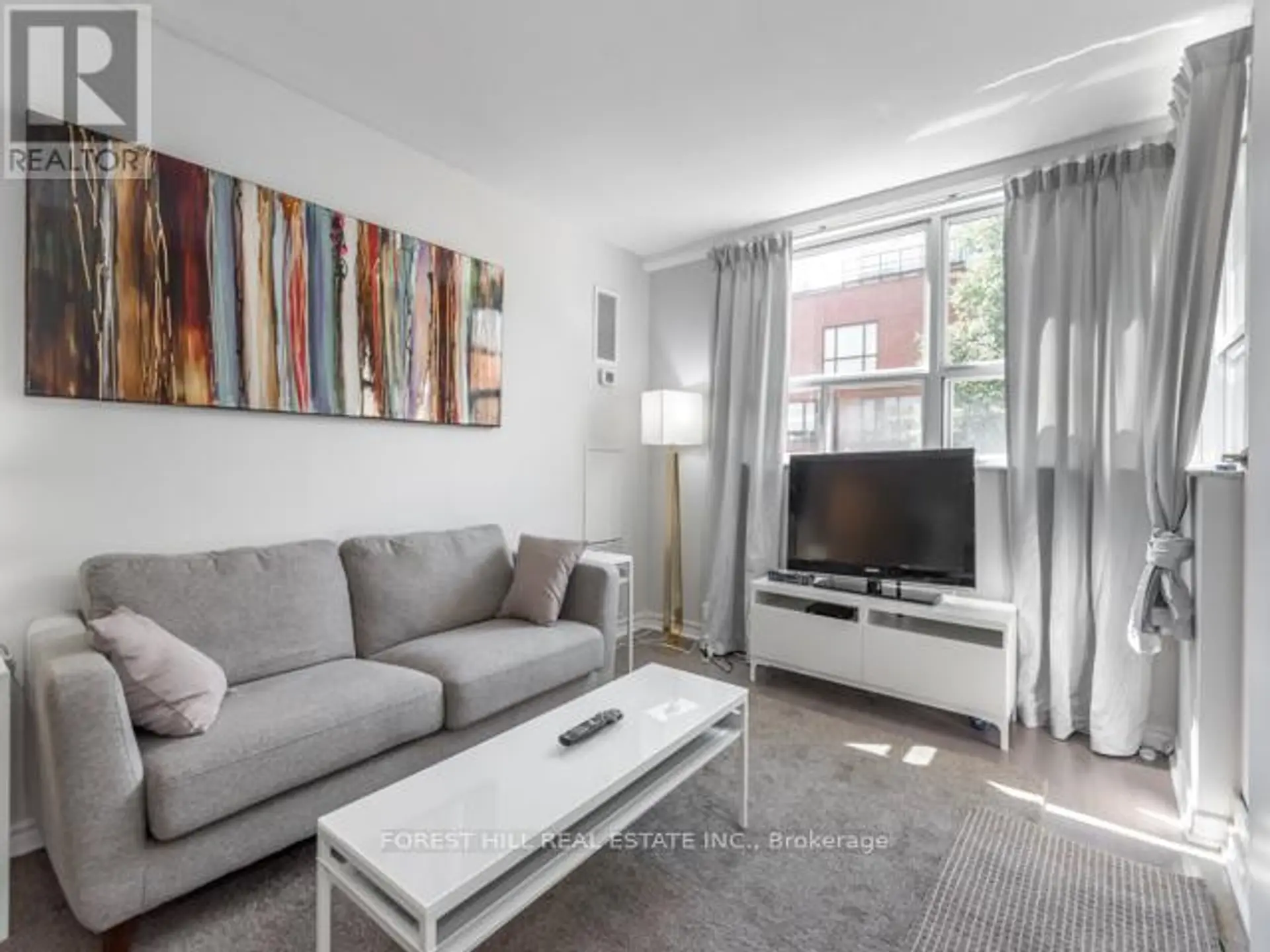 #202 105 MCCAUL STREET - Image 11