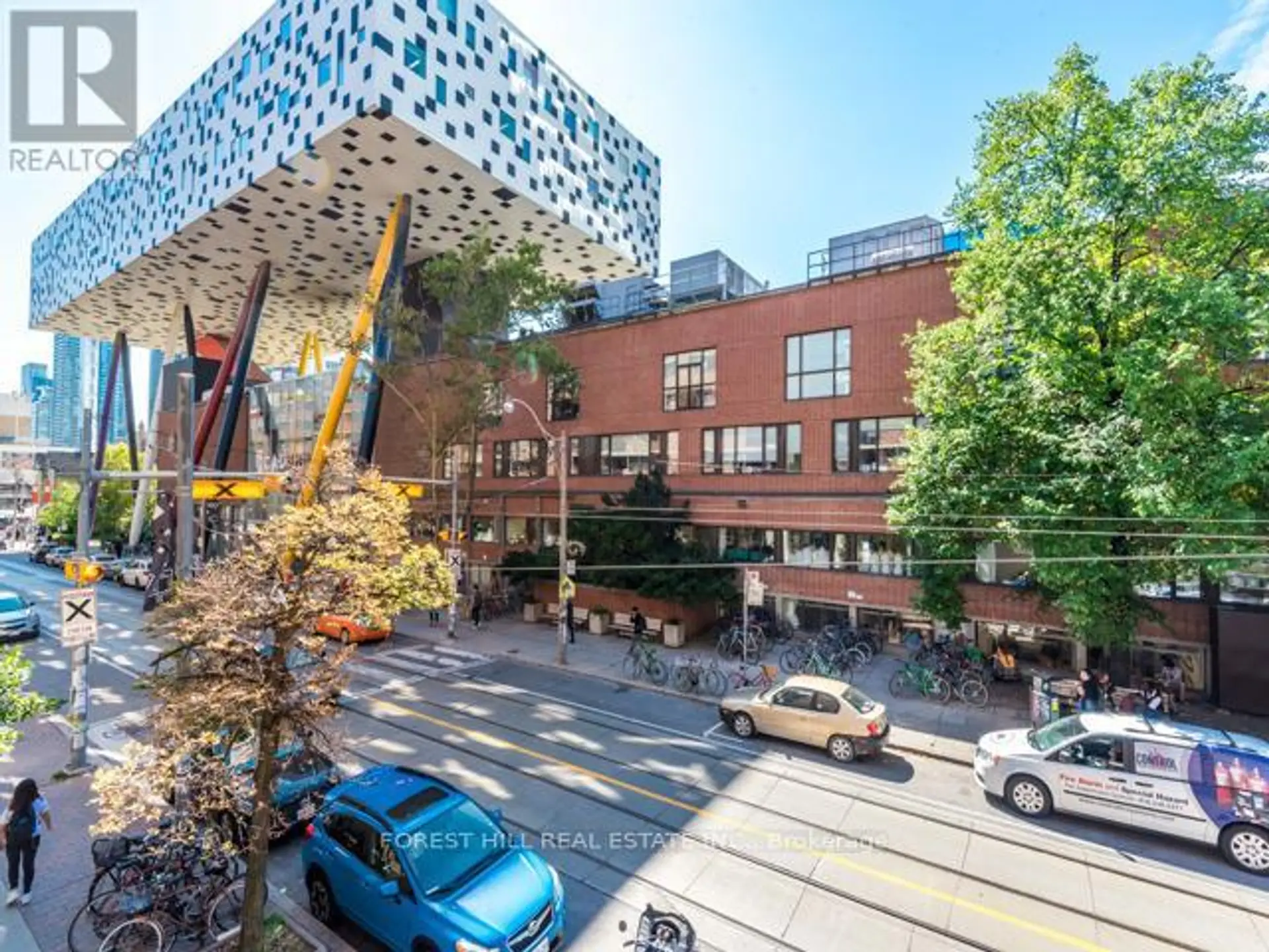 #202 105 MCCAUL STREET - Image 20