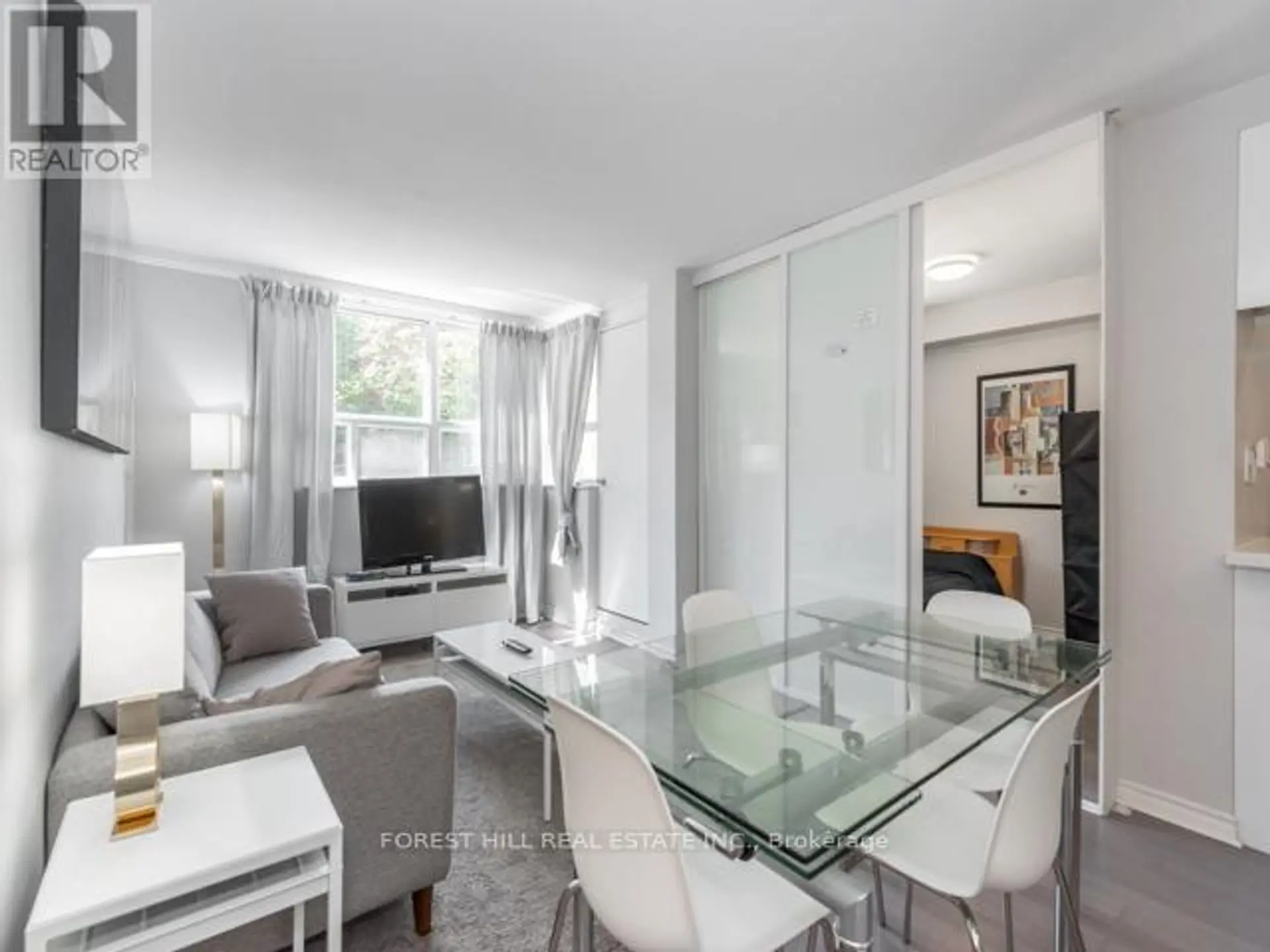 #202 105 MCCAUL STREET - Image 9
