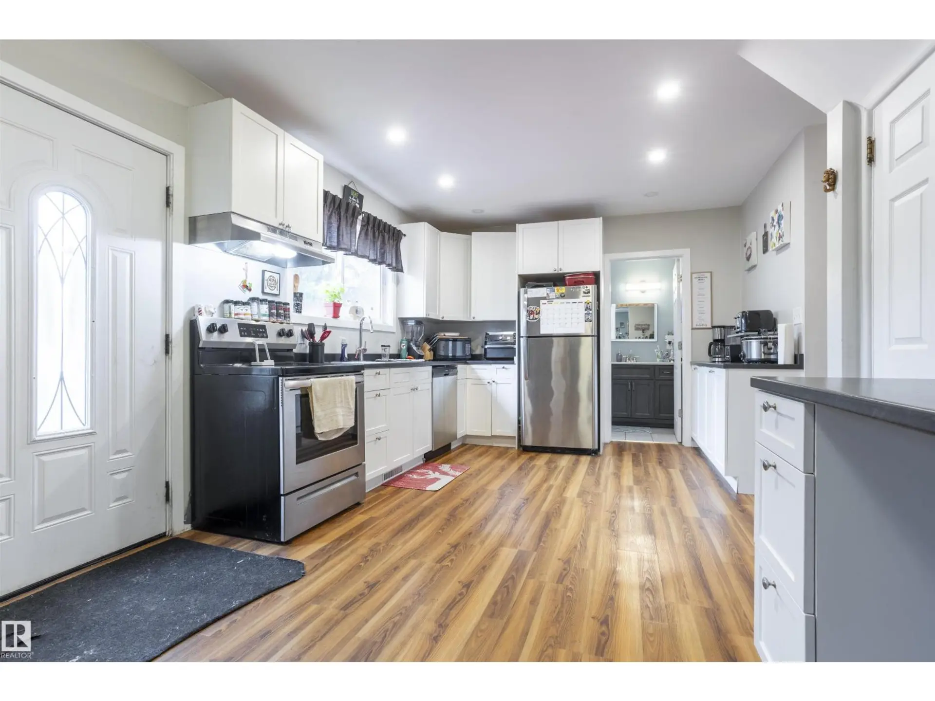 10880 73 ST NW - Image 3