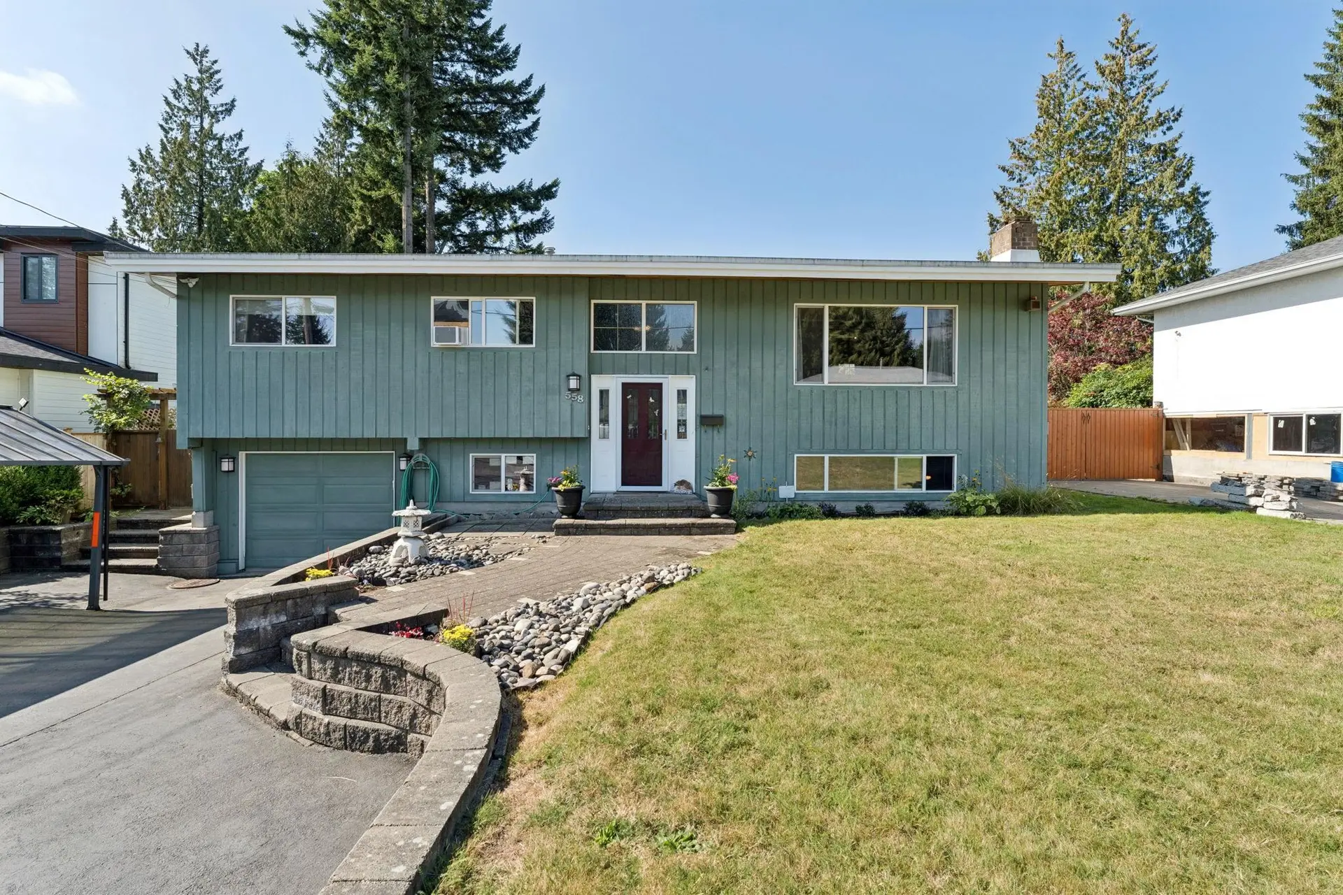 Property at 558 Draycott Street, Coquitlam, BC