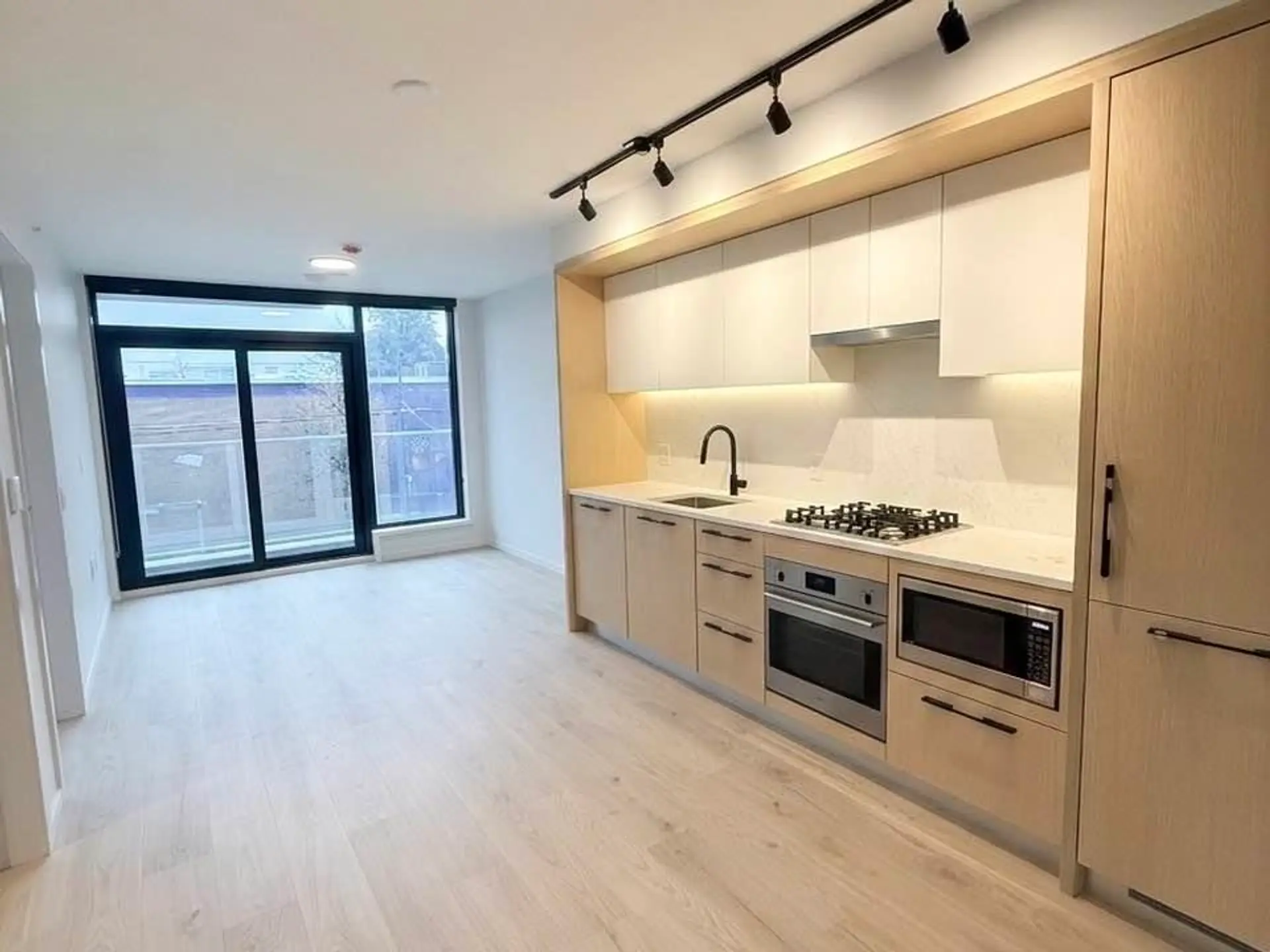 #261 5189 Earles Street - Image 2