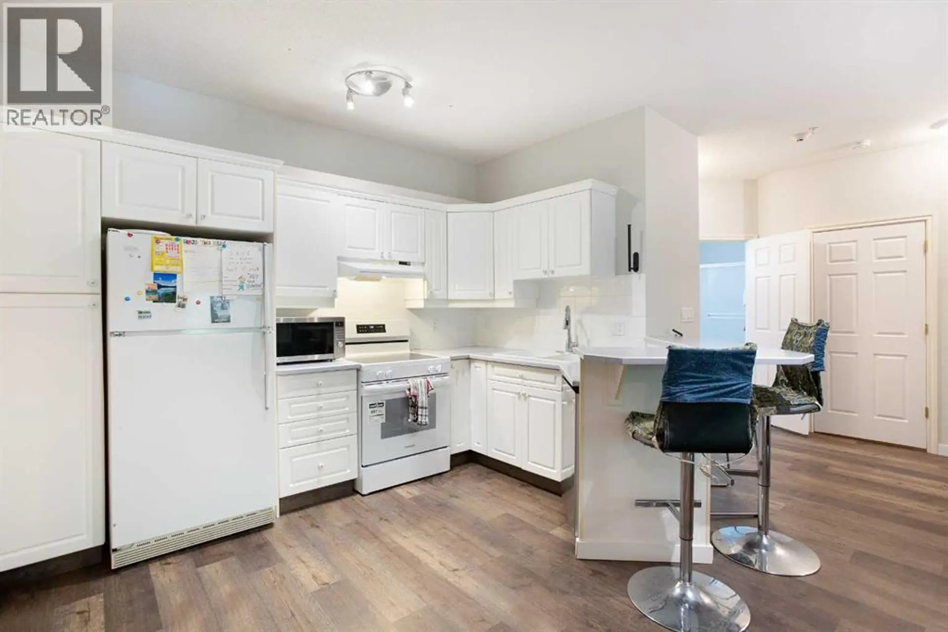 #306 777 3 AVENUE SW - Image 9