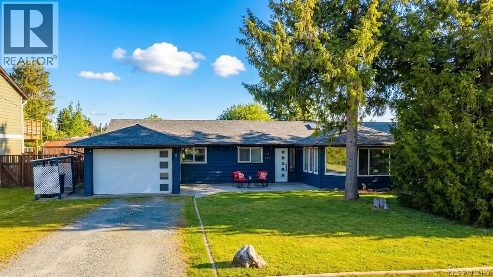 Property at 151 Cooper Pl, Parksville, BC