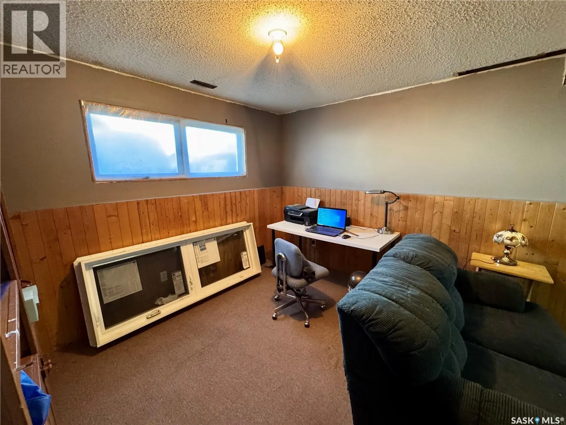 1215 ATHABASCA STREET W - Image 12
