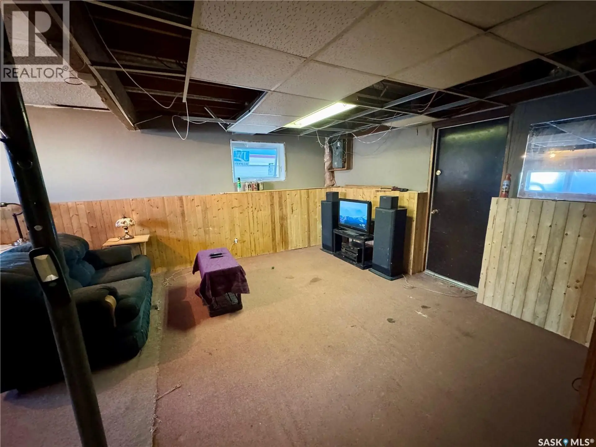 1215 ATHABASCA STREET W - Image 13