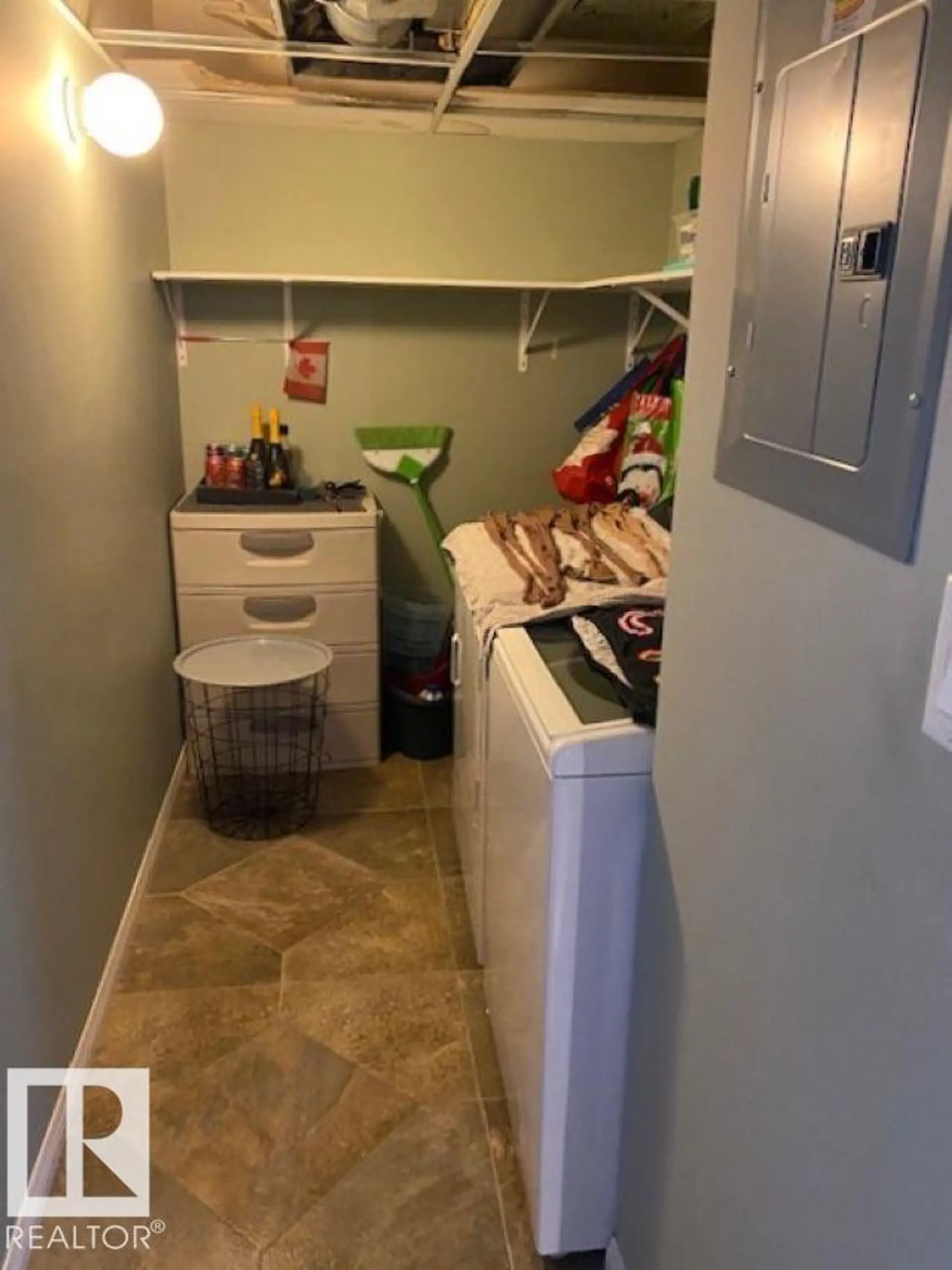 #404 78 A MCKENNEY AV NW - Image 10