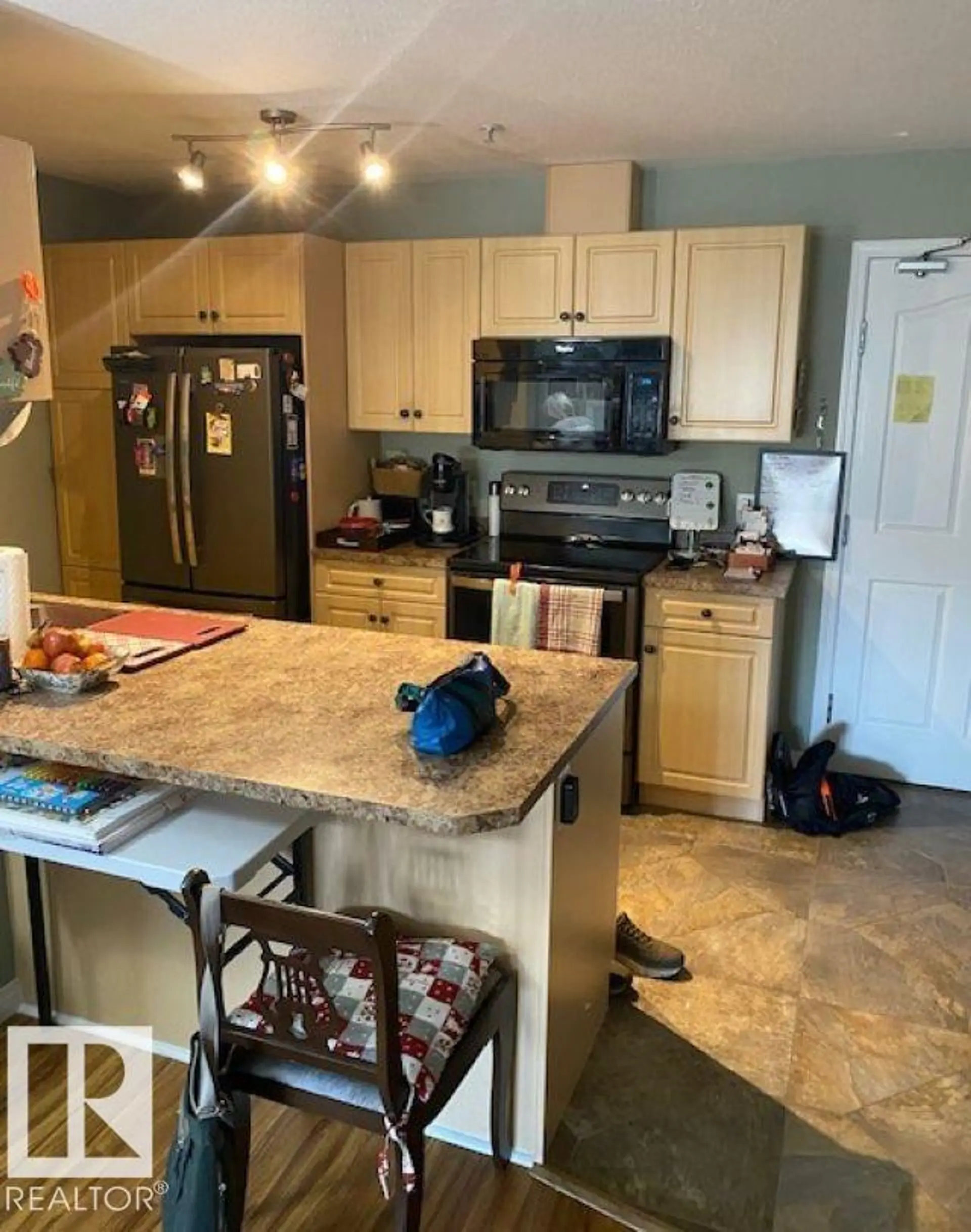 #404 78 A MCKENNEY AV NW - Image 3