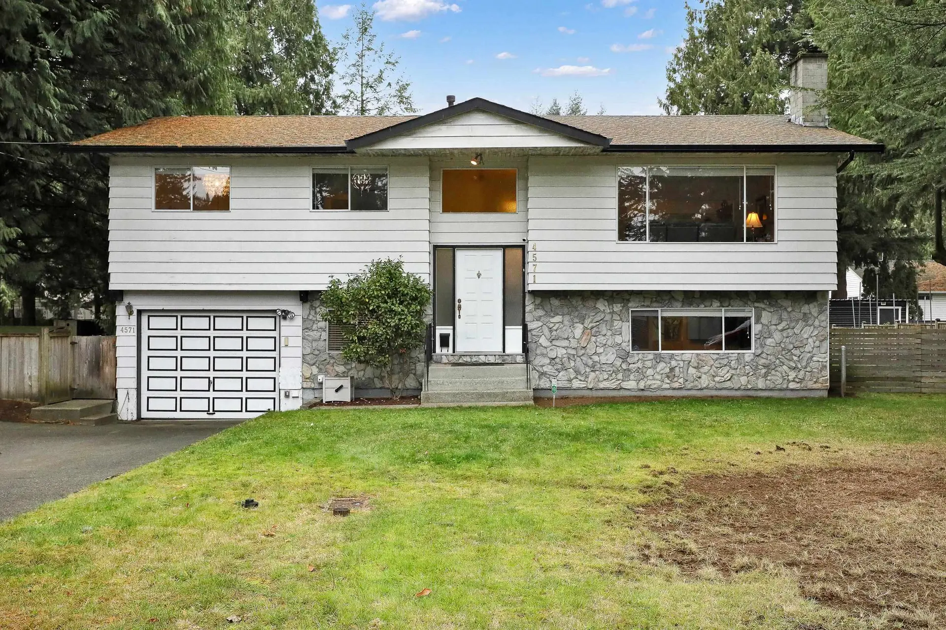 Property at 4571 198 Street, Langley, BC