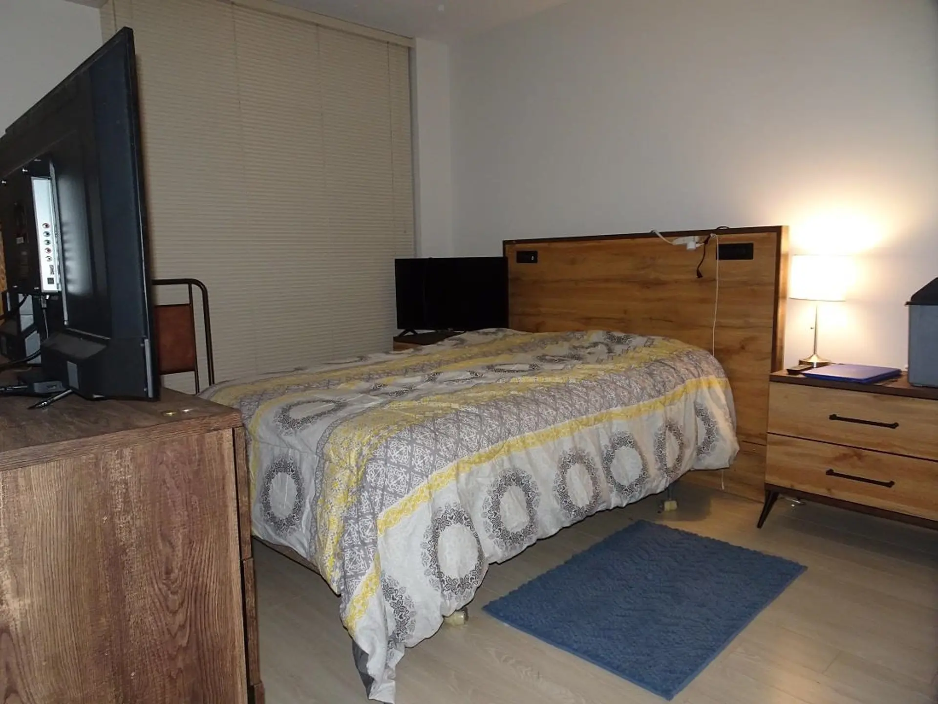 #206 3660 Vanness Avenue - Image 6