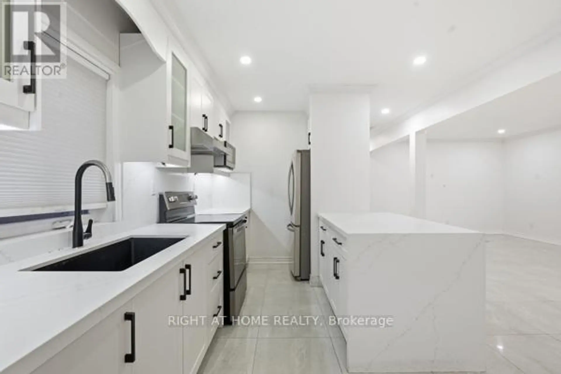 200 GARY DRIVE - Image 6