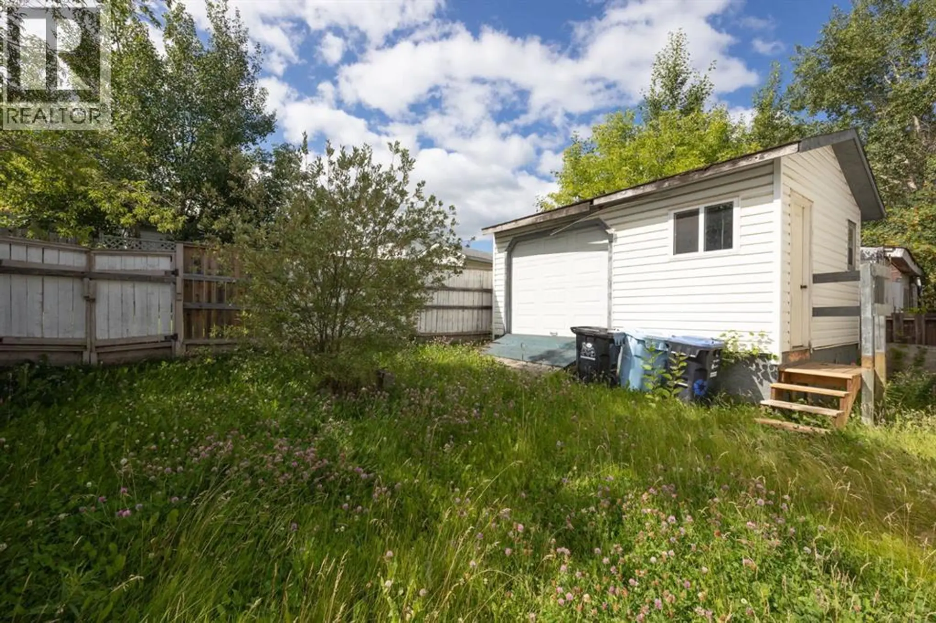 368 GREY CRESCENT - Image 11