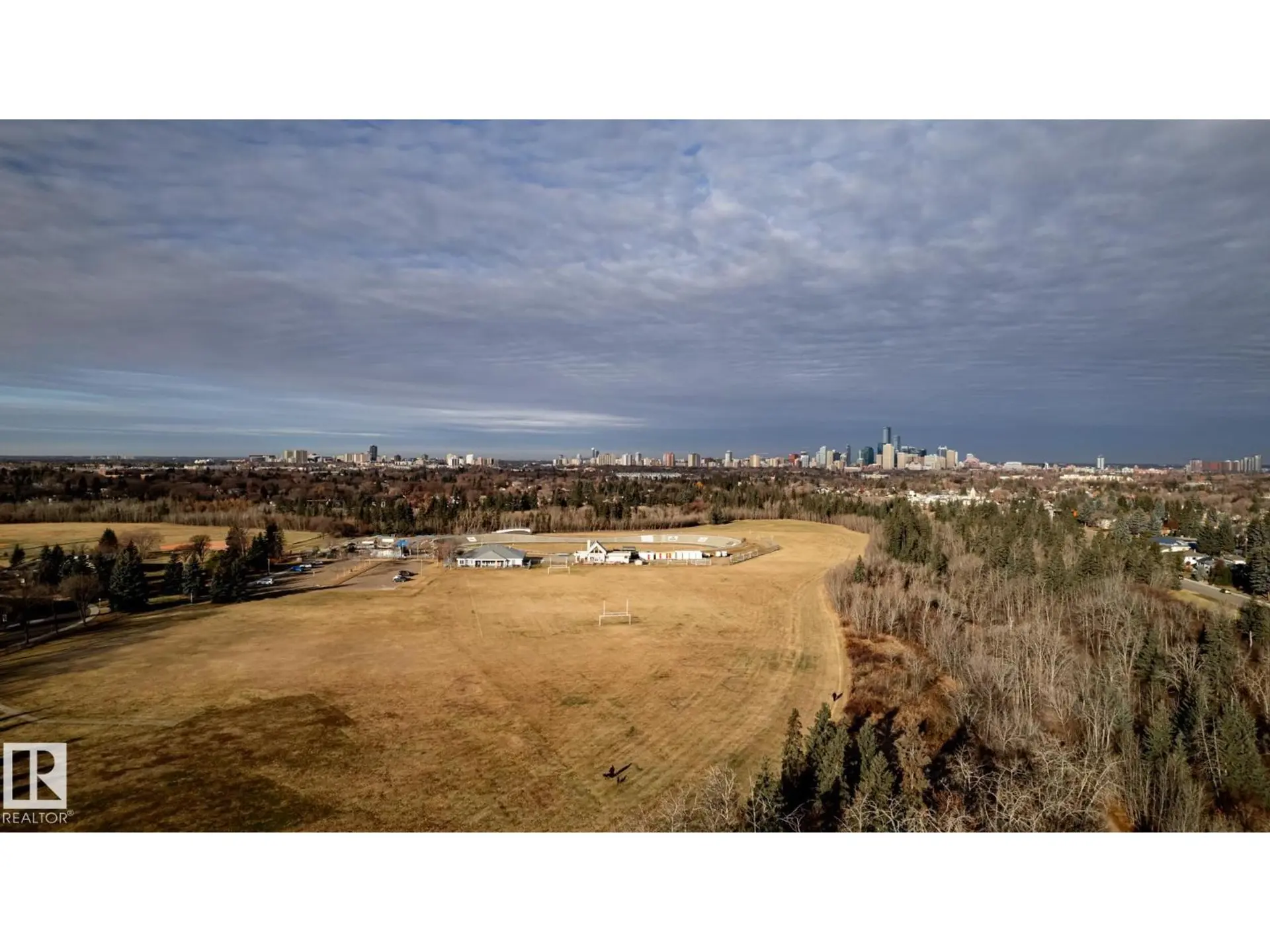 6724 84 ST NW - Image 9