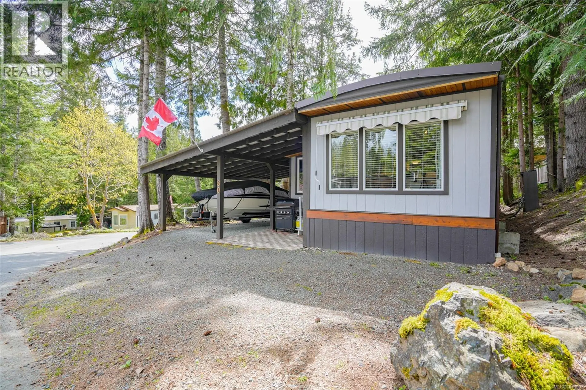 Property at #80 10325 Lakeshore Rd, Port Alberni, BC