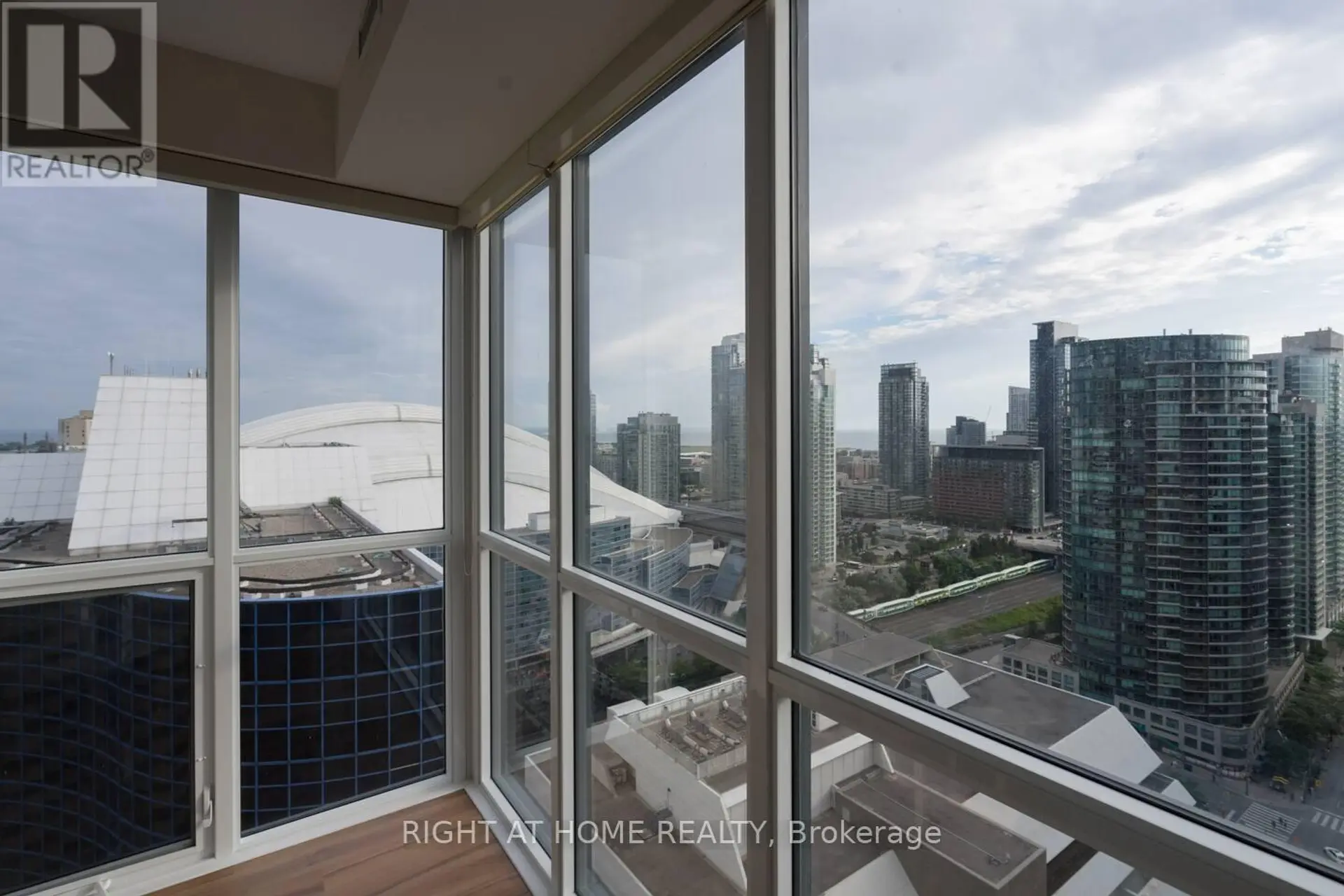 #2512 300 FRONT STREET W - Image 17