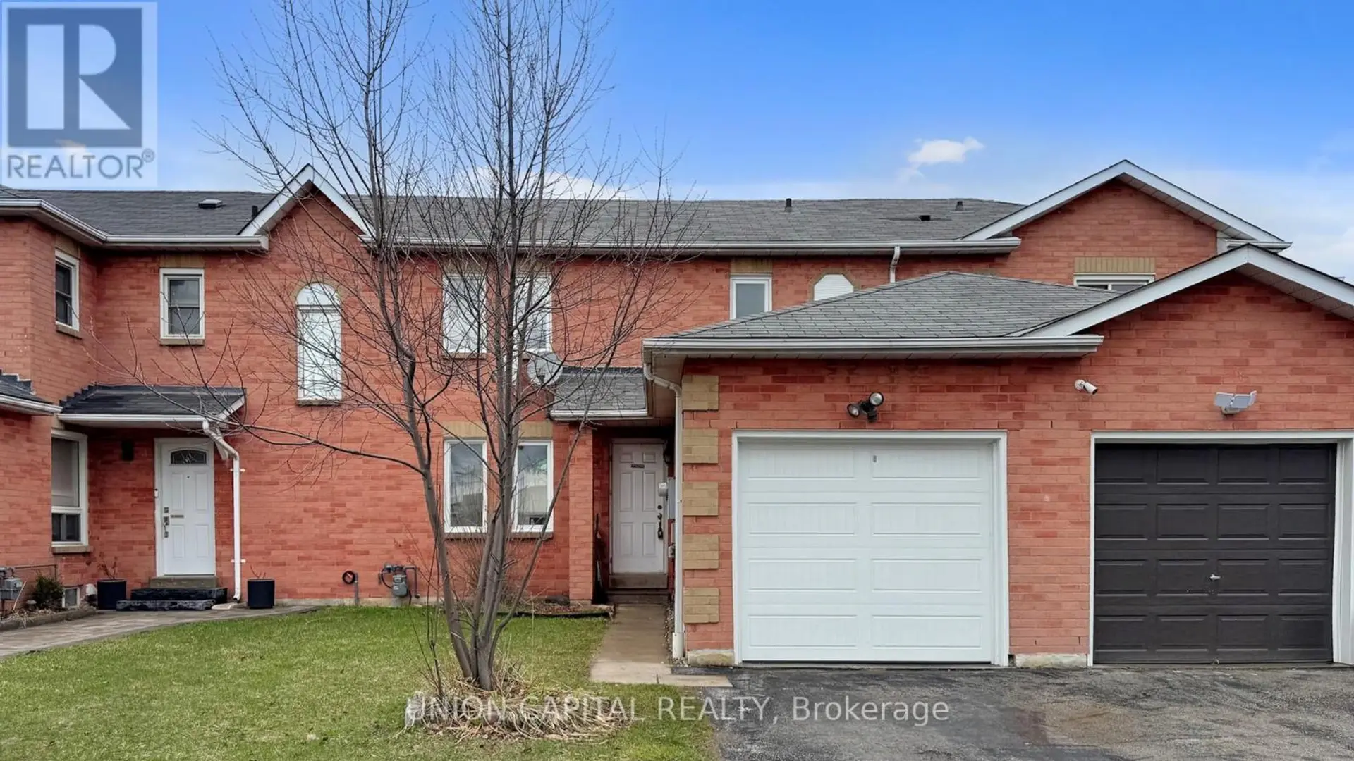 142 WRIGHT CRESCENT - Image 2