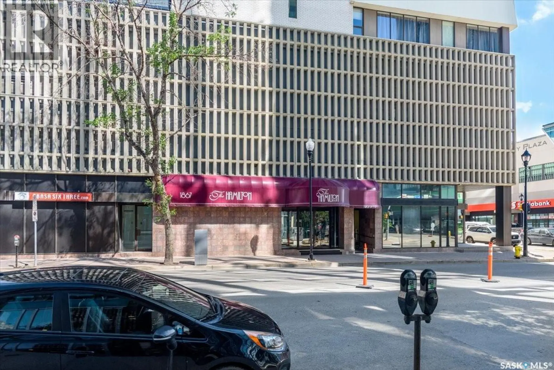 #801 1867 Hamilton STREET - Image 1
