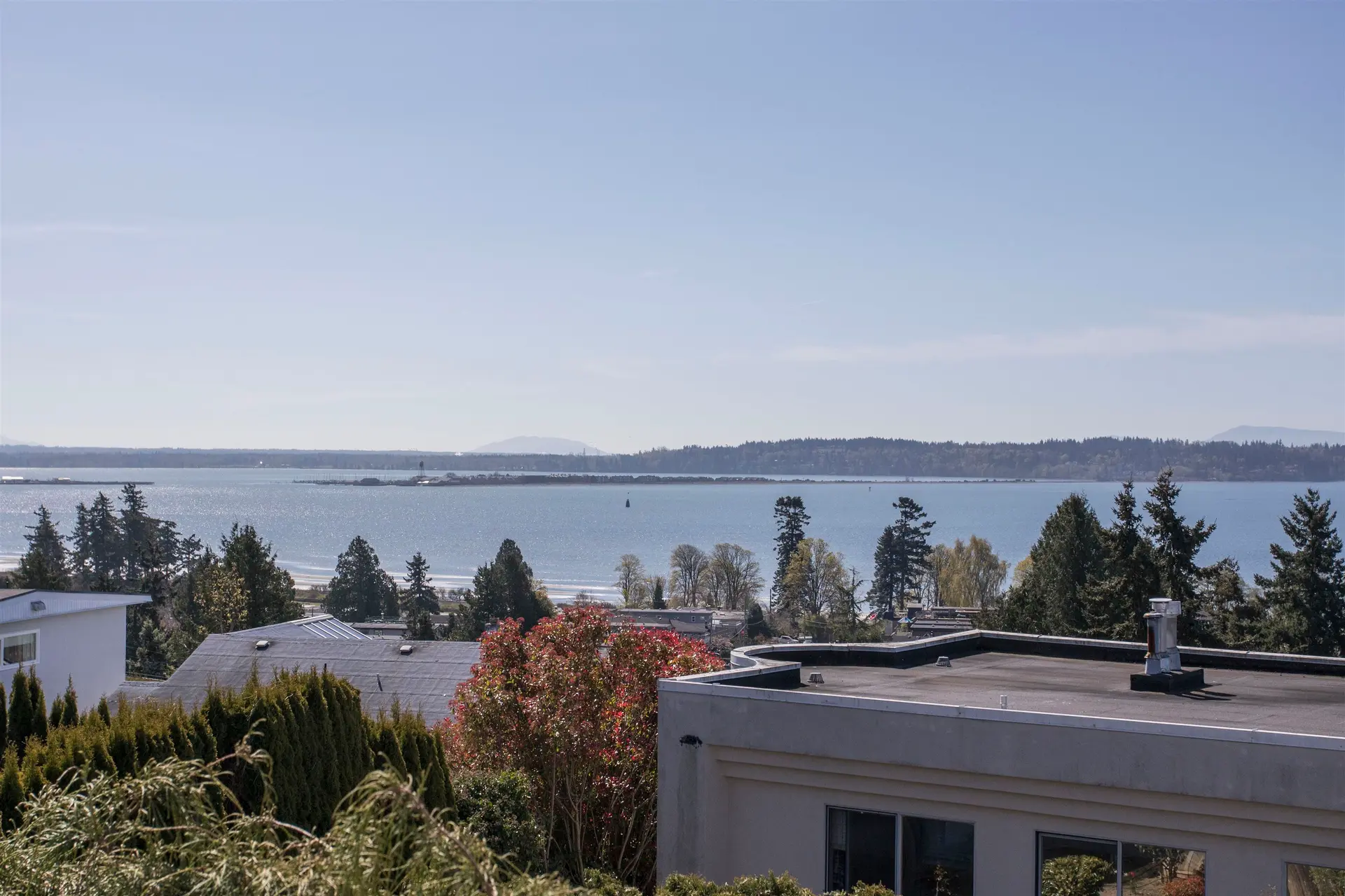 Property at 15662 Semiahmoo Avenue, White Rock, BC