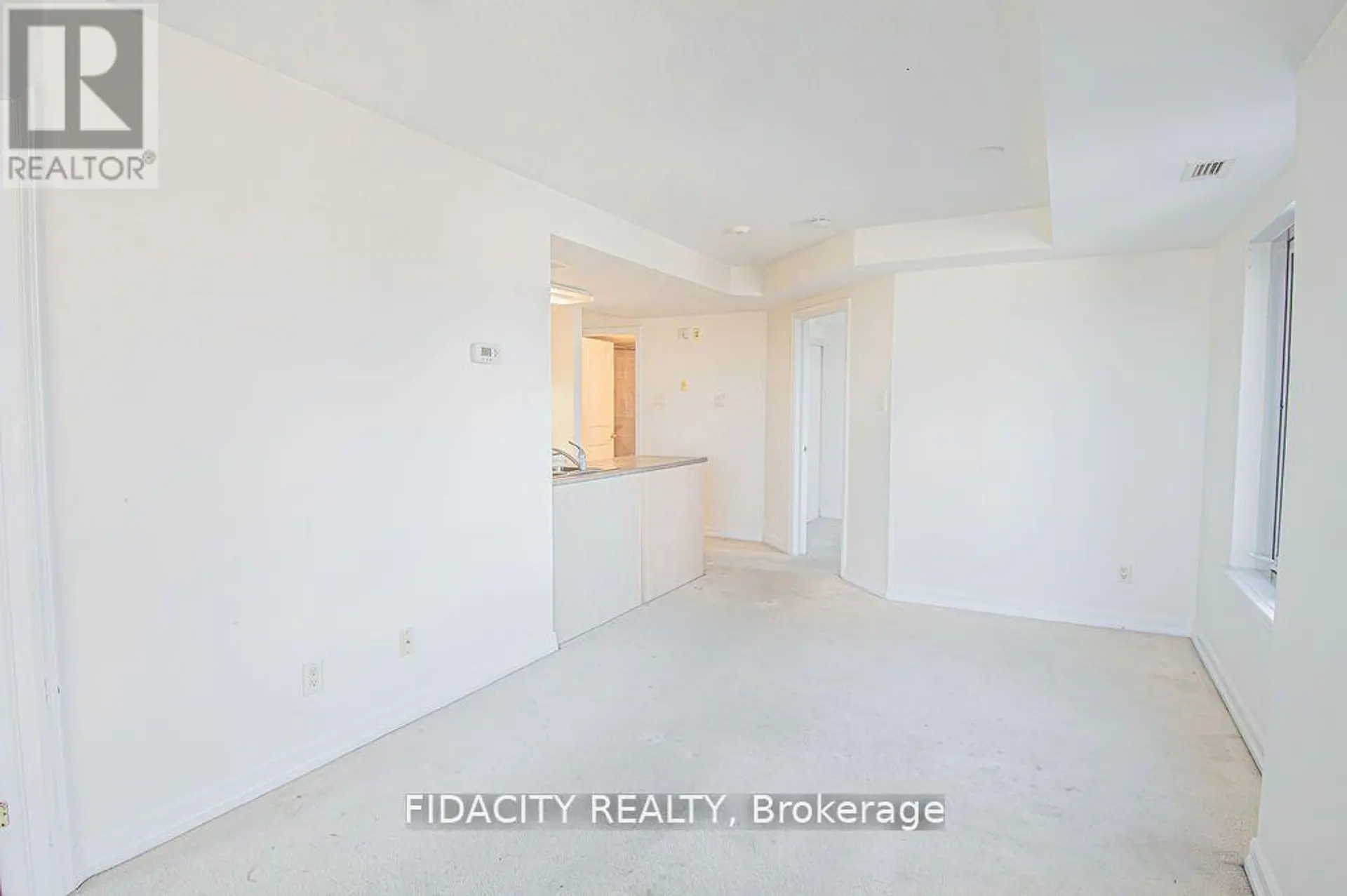 #4B 310 CENTRAL PARK DRIVE - Image 6
