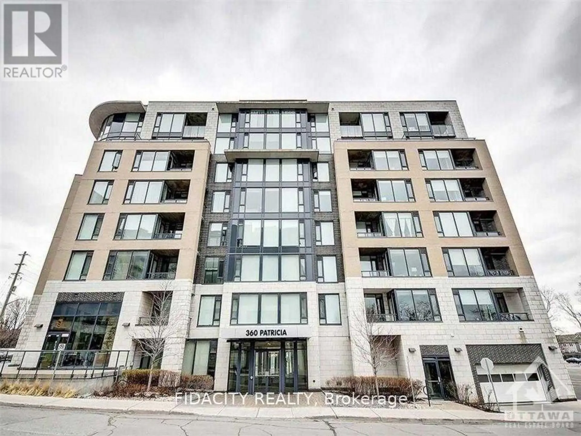 #324 360 PATRICIA AVENUE - Image 1