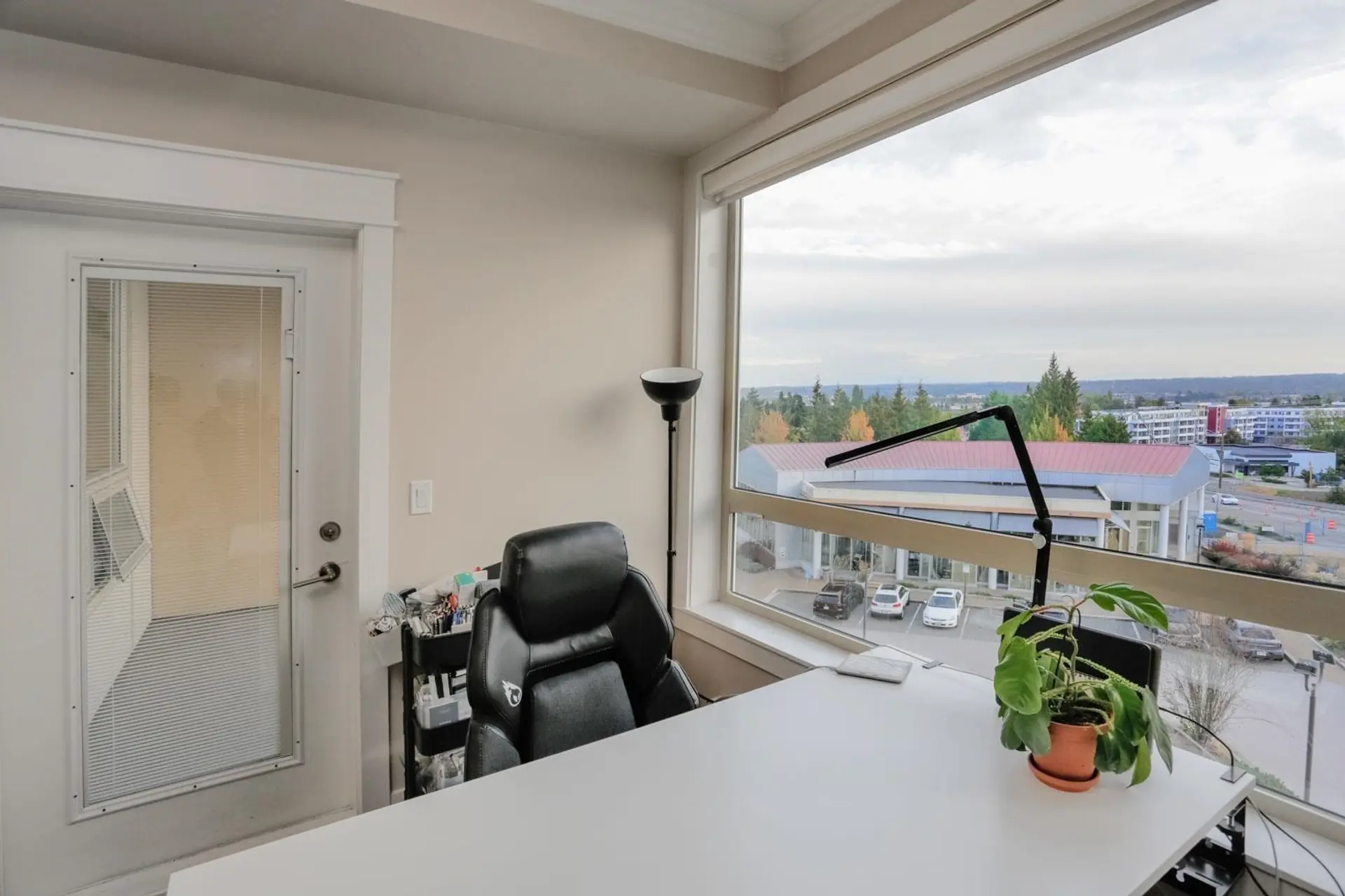#415 19228 64 Avenue - Image 4