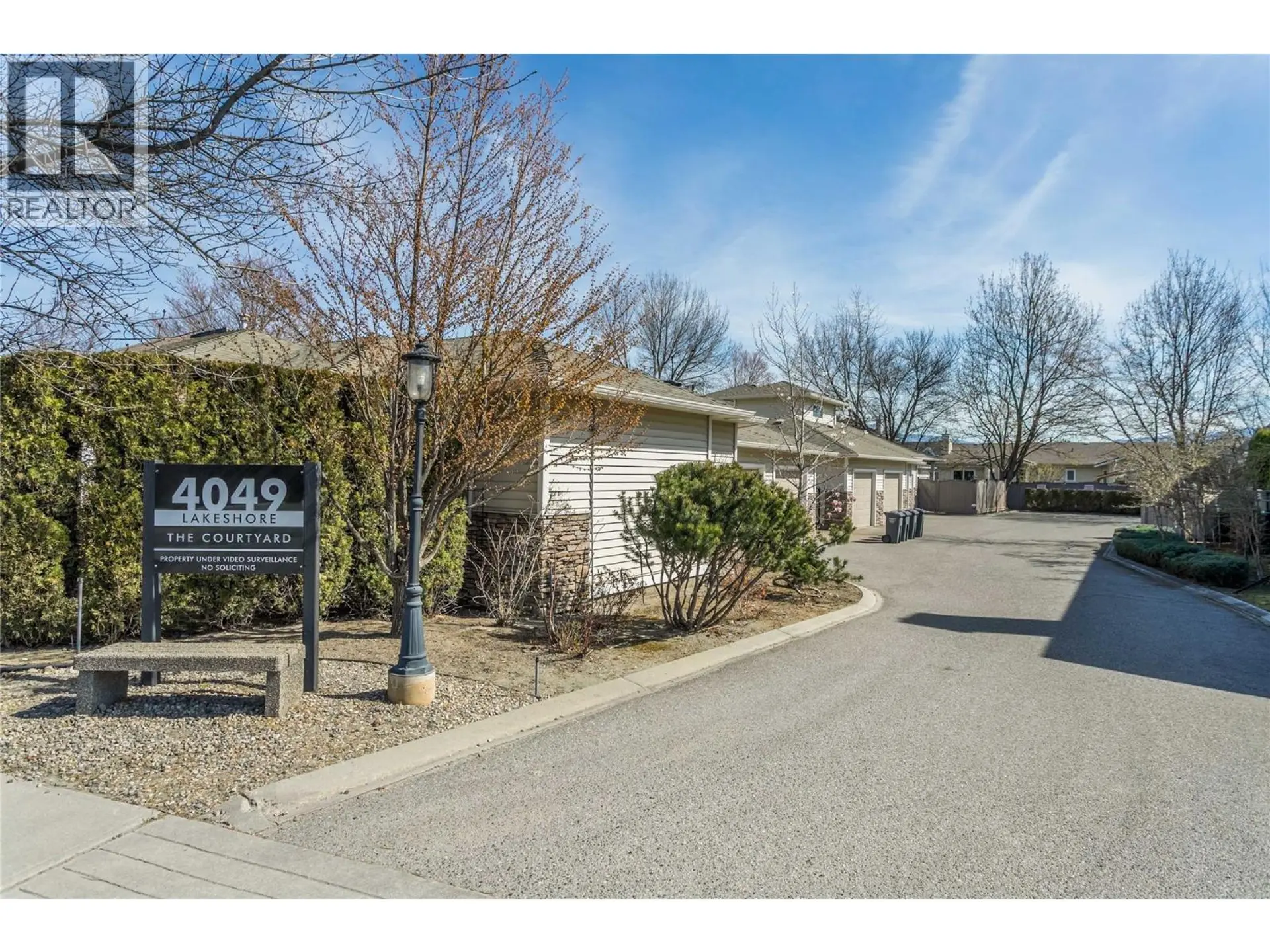 Property at #102 4049 LAKESHORE Road, Kelowna, BC