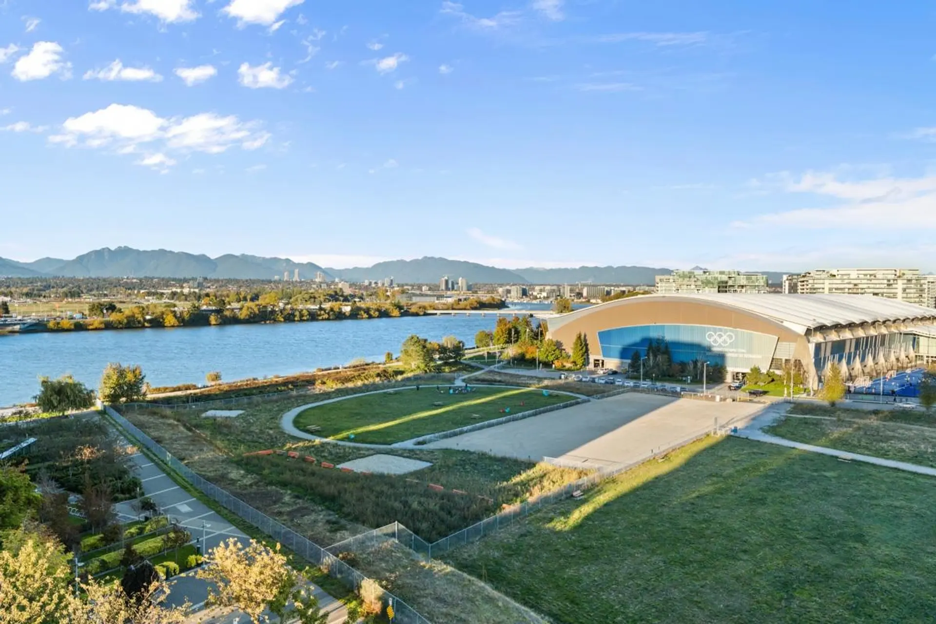 Property at #605 5199 Brighouse Way, Richmond, BC