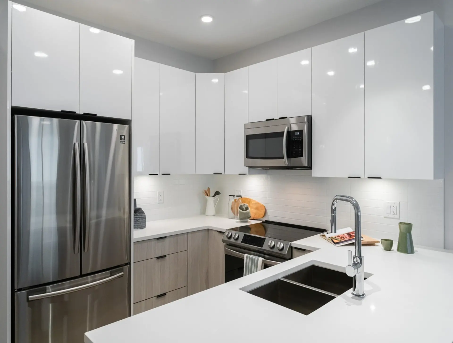 #613 13458 95 Avenue - Image 3