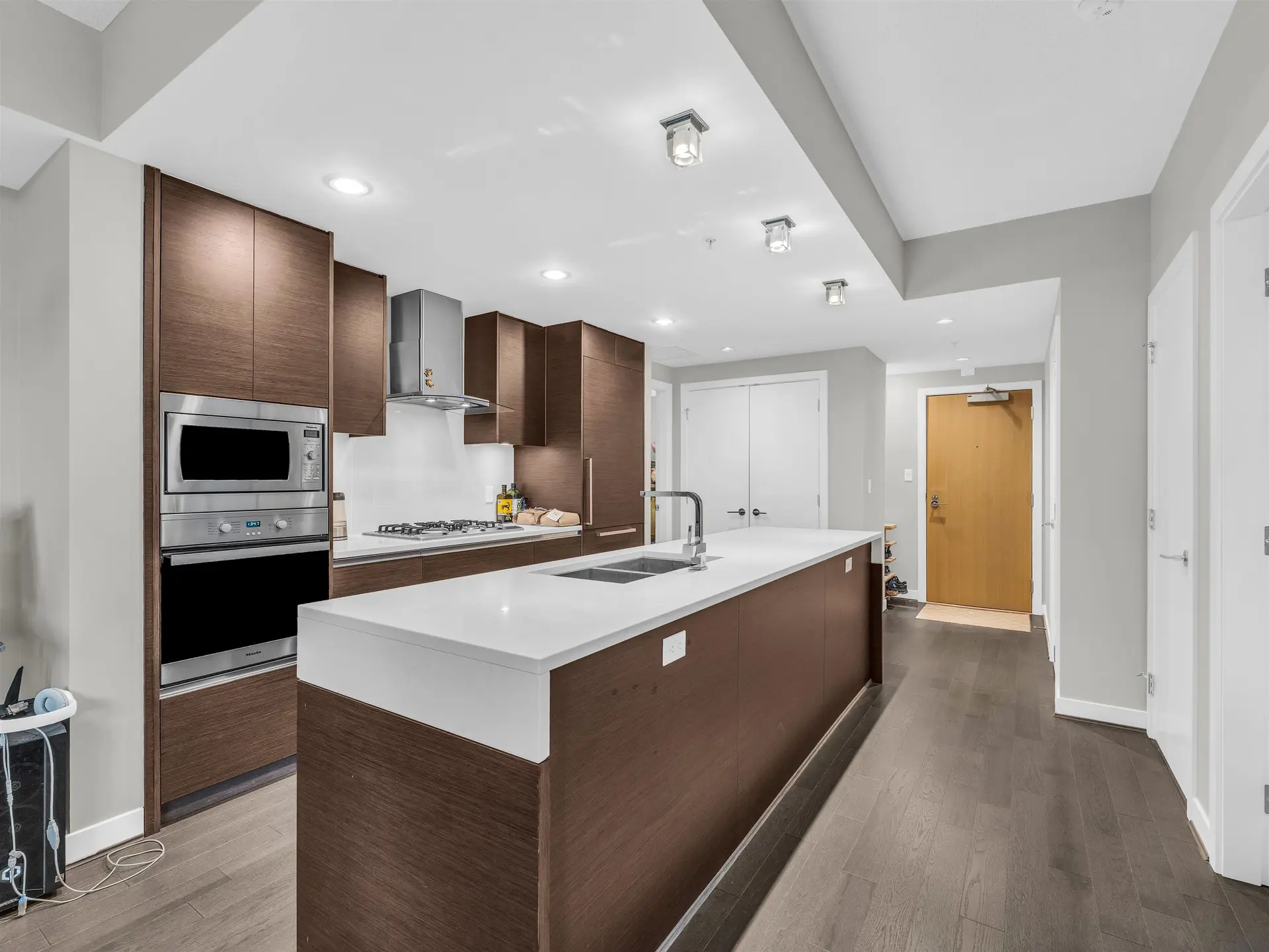 Property at #511 508 W 29th Avenue, Vancouver, BC