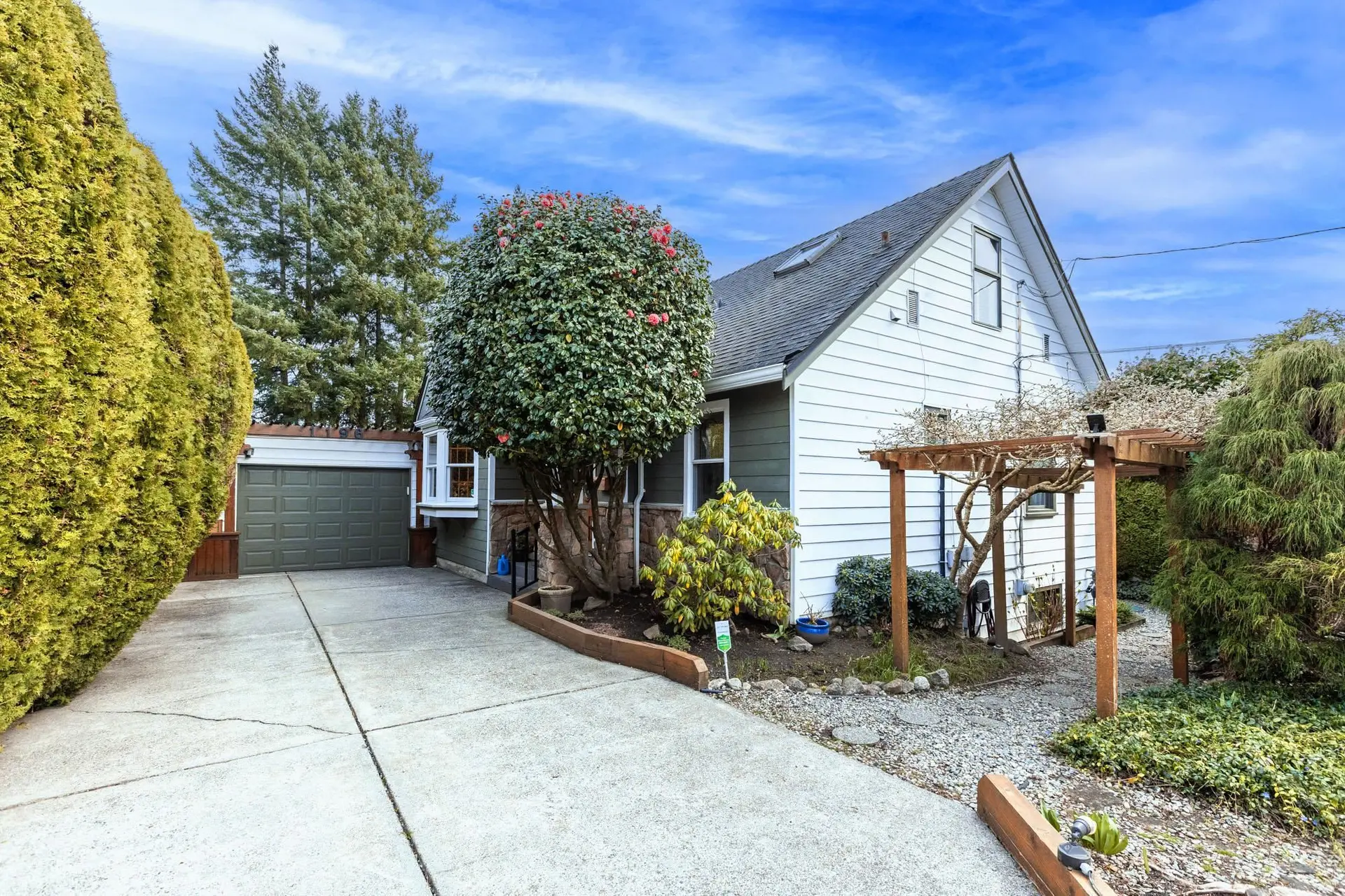 Property at 1196 Habgood Street, Surrey, BC