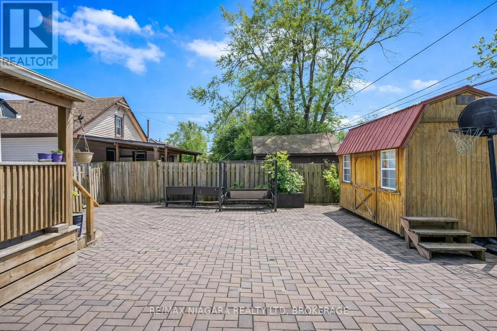 549 FERNDALE AVENUE - Image 3