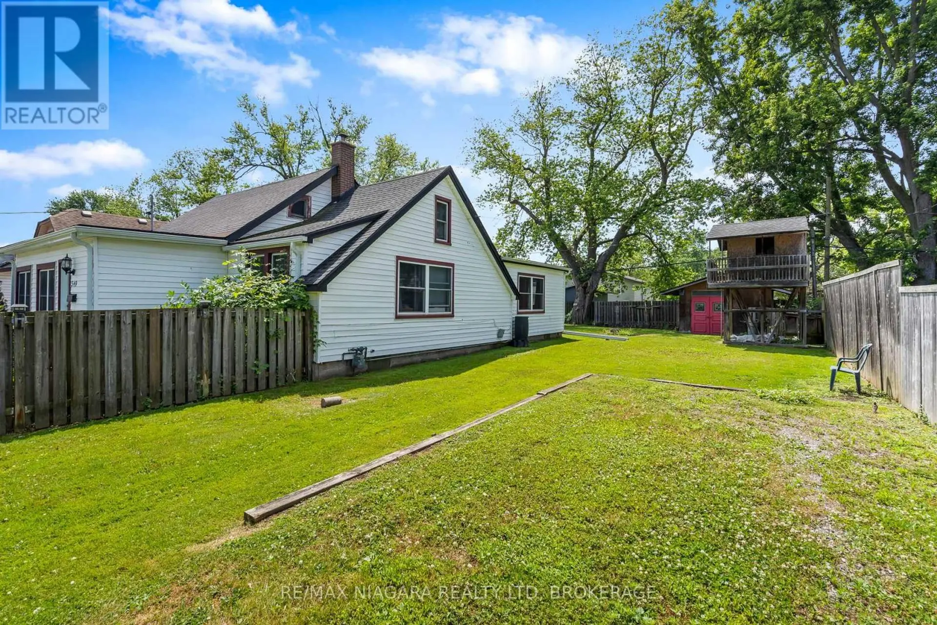 549 FERNDALE AVENUE - Image 5