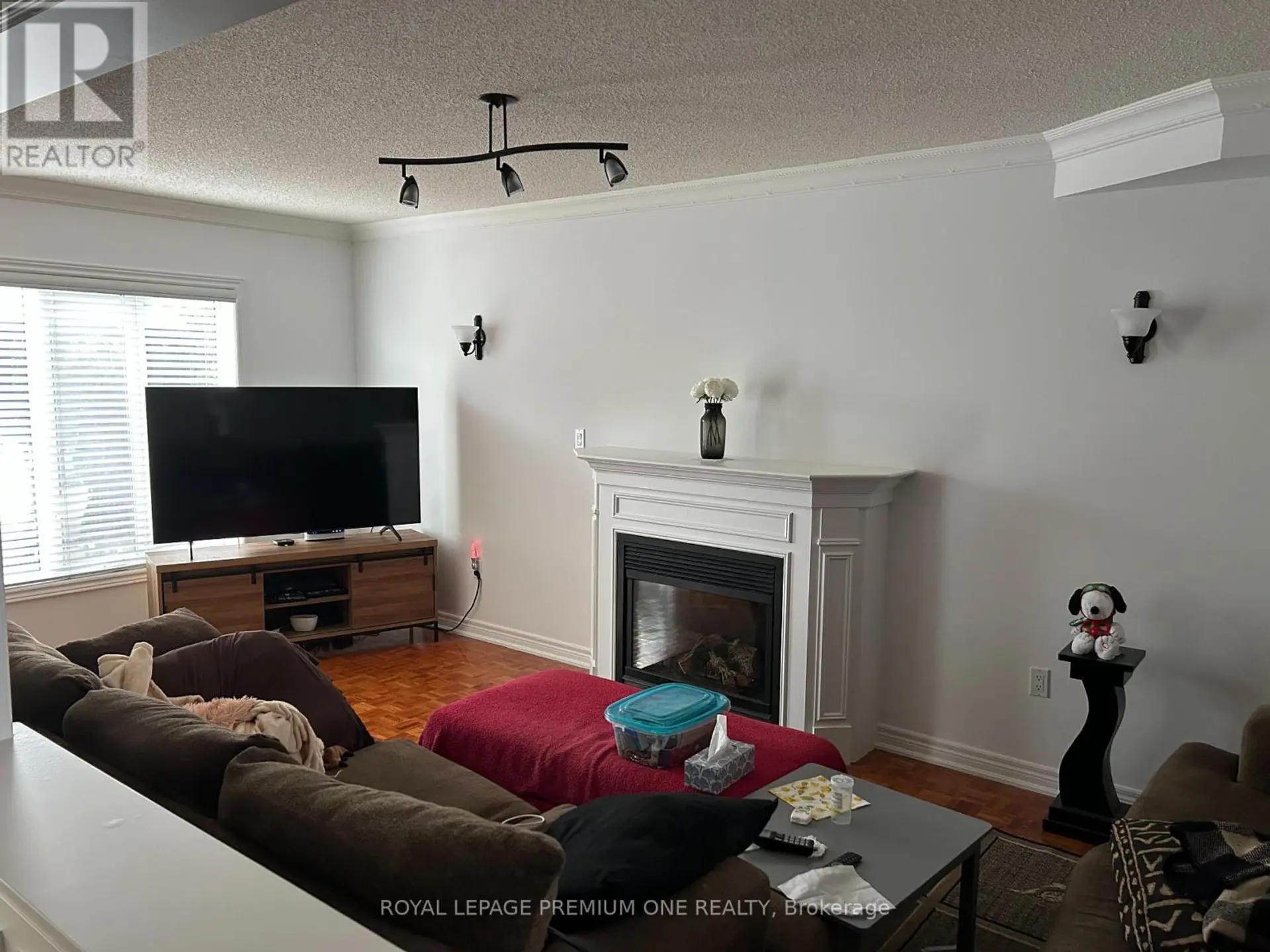 1370 CLARENCE STREET - Image 4