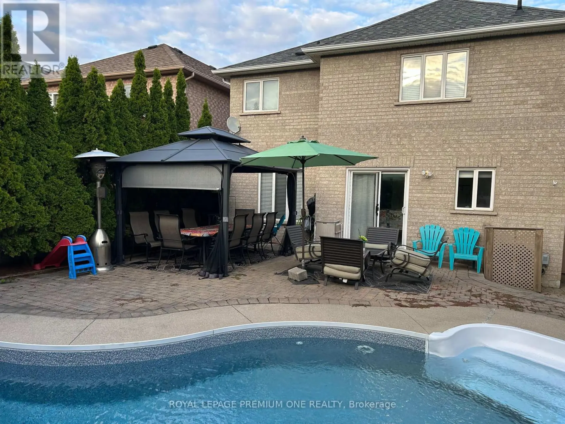 1370 CLARENCE STREET - Image 19