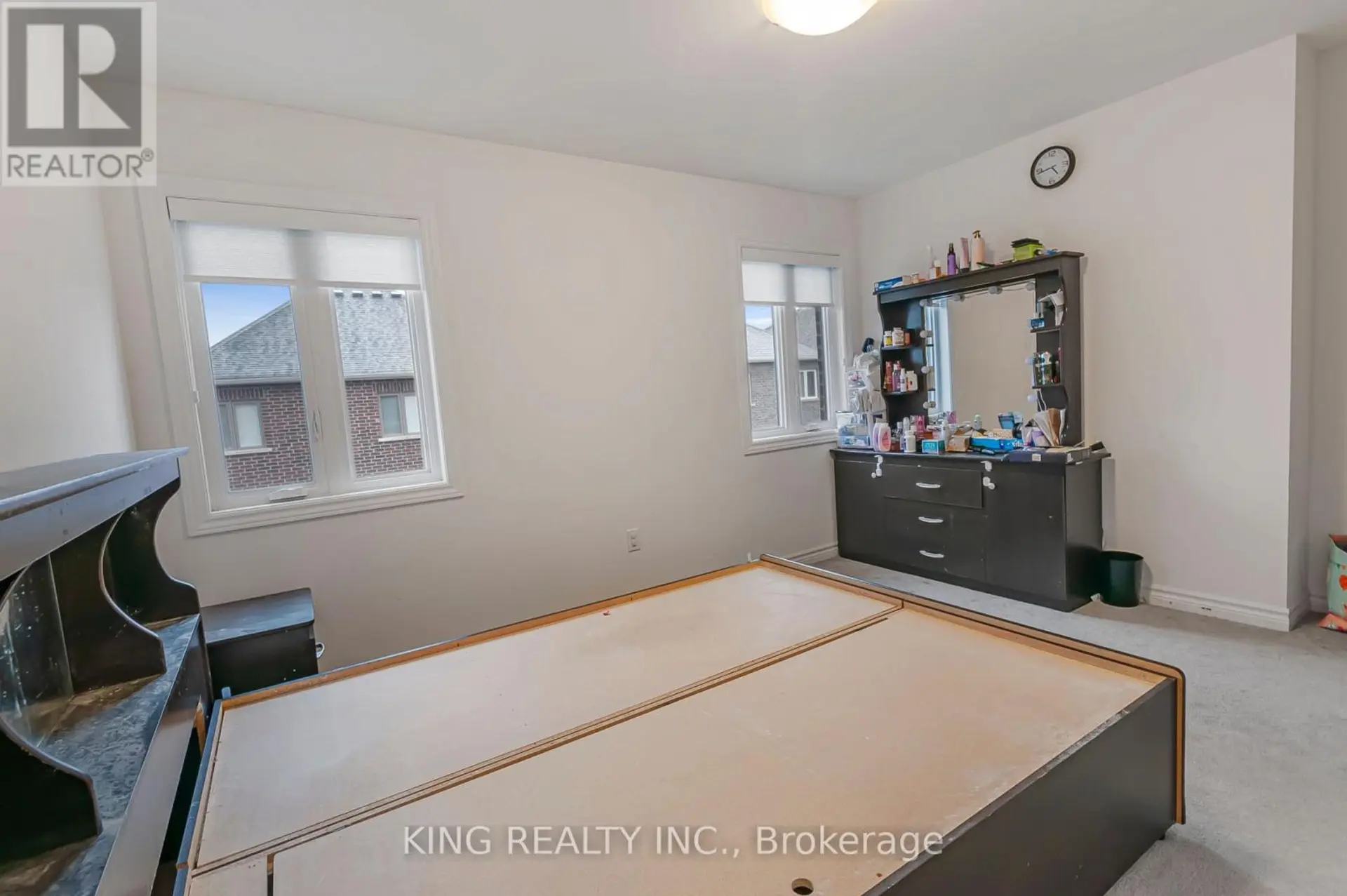 65 ENGLISH DRIVE E - Image 14