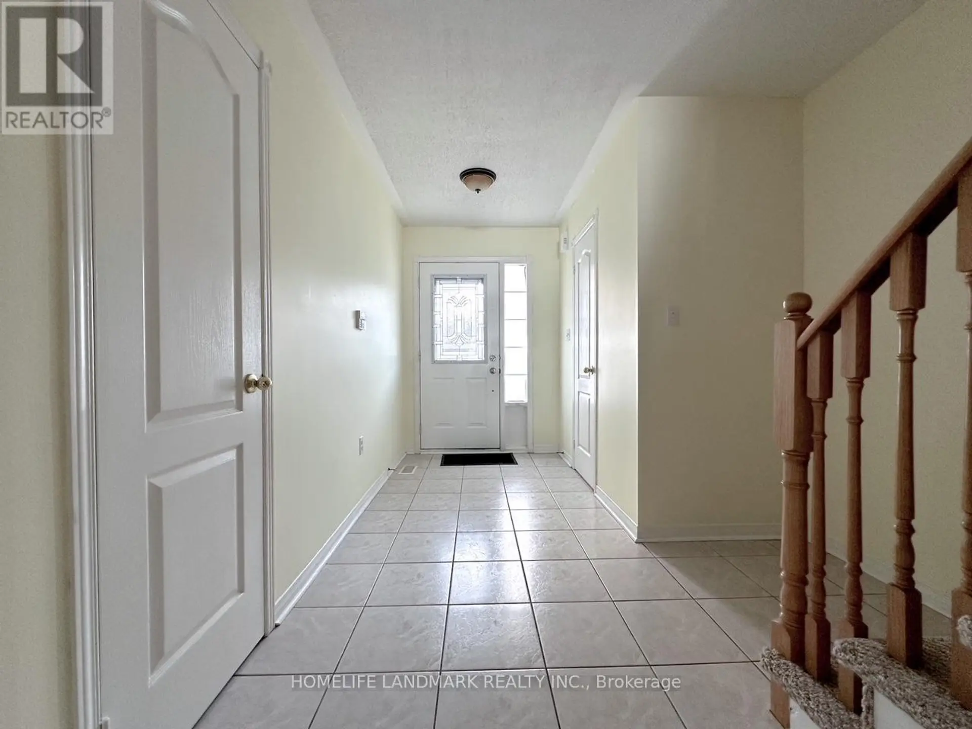 24 CRITTENDEN DRIVE - Image 1