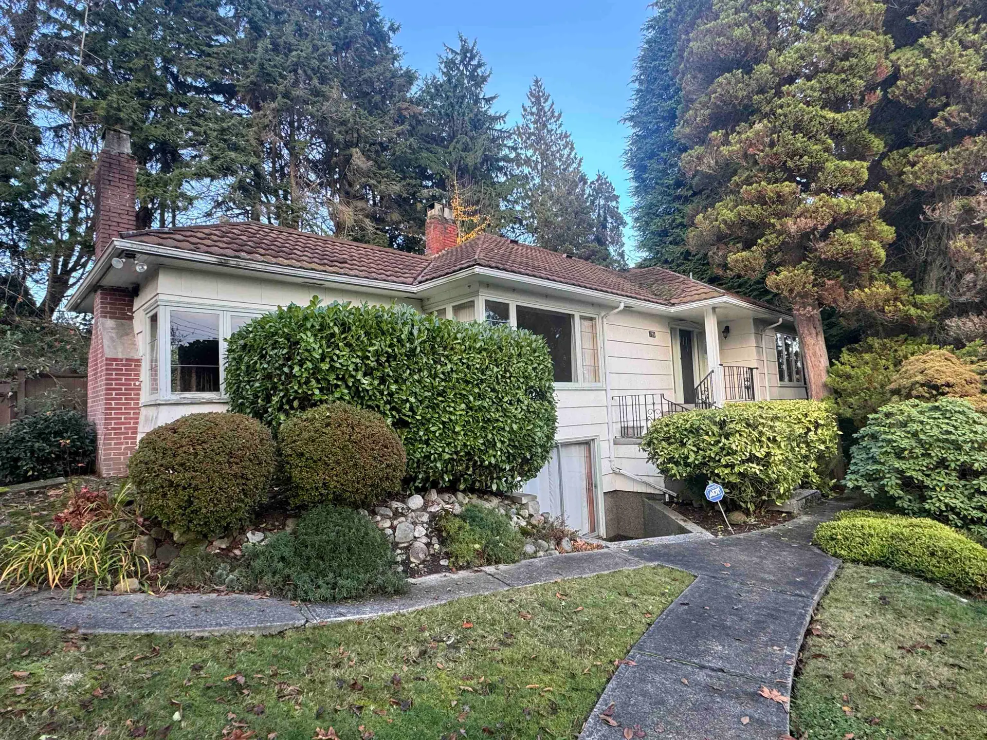 Property at 753 Keith Road, West Vancouver, BC
