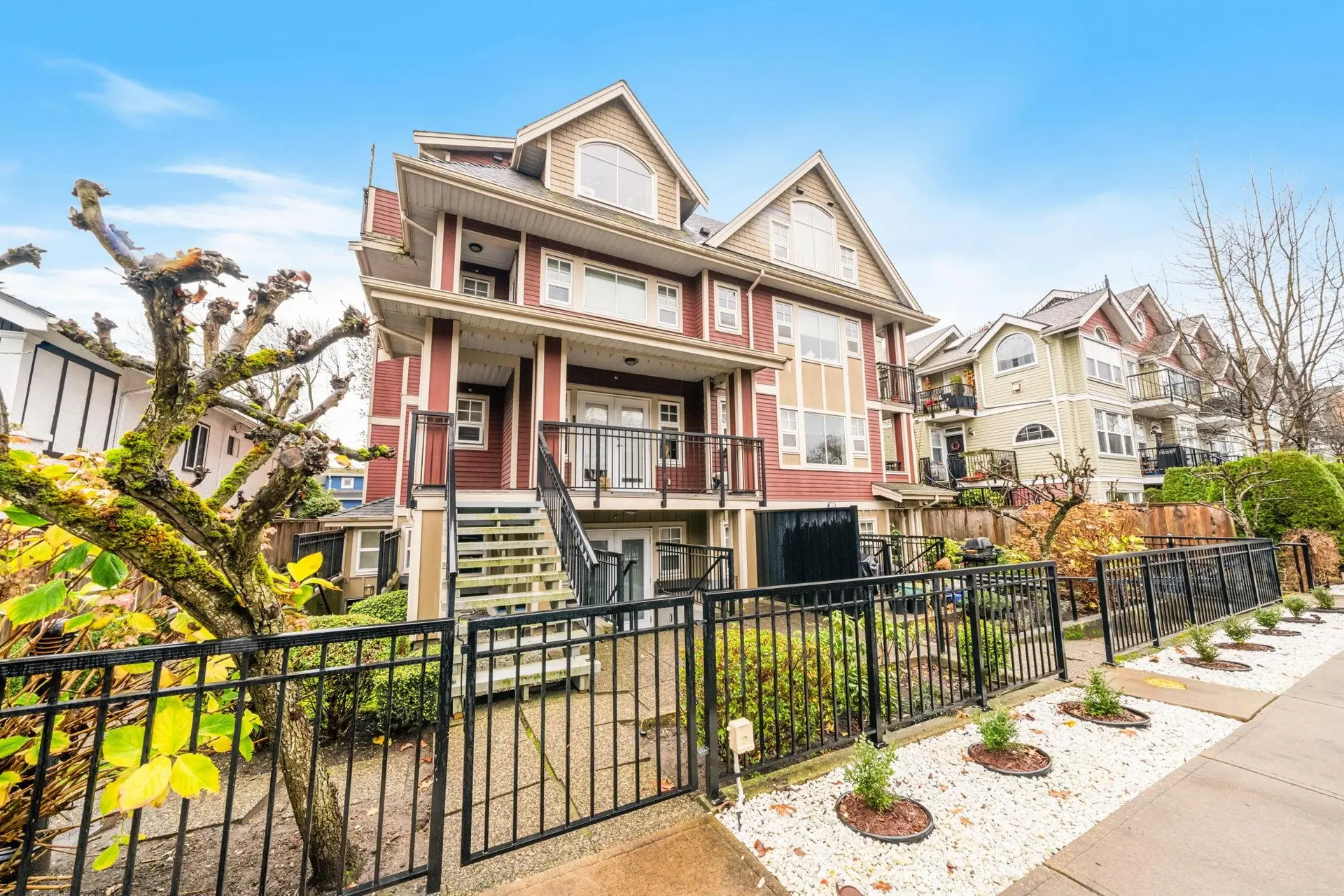 Property at #203 930 W 16th Avenue, Vancouver, BC
