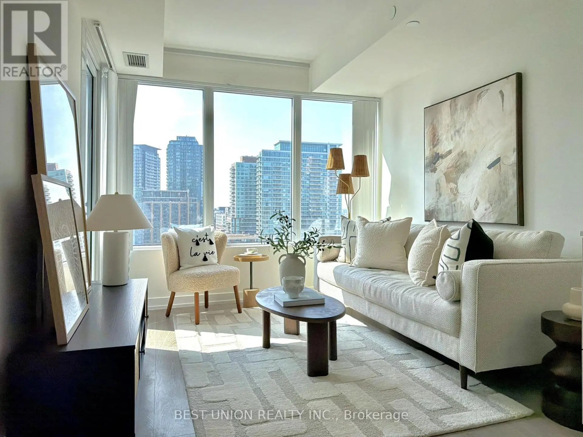 #1210 19 WESTERN BATTERY ROAD - Image 2