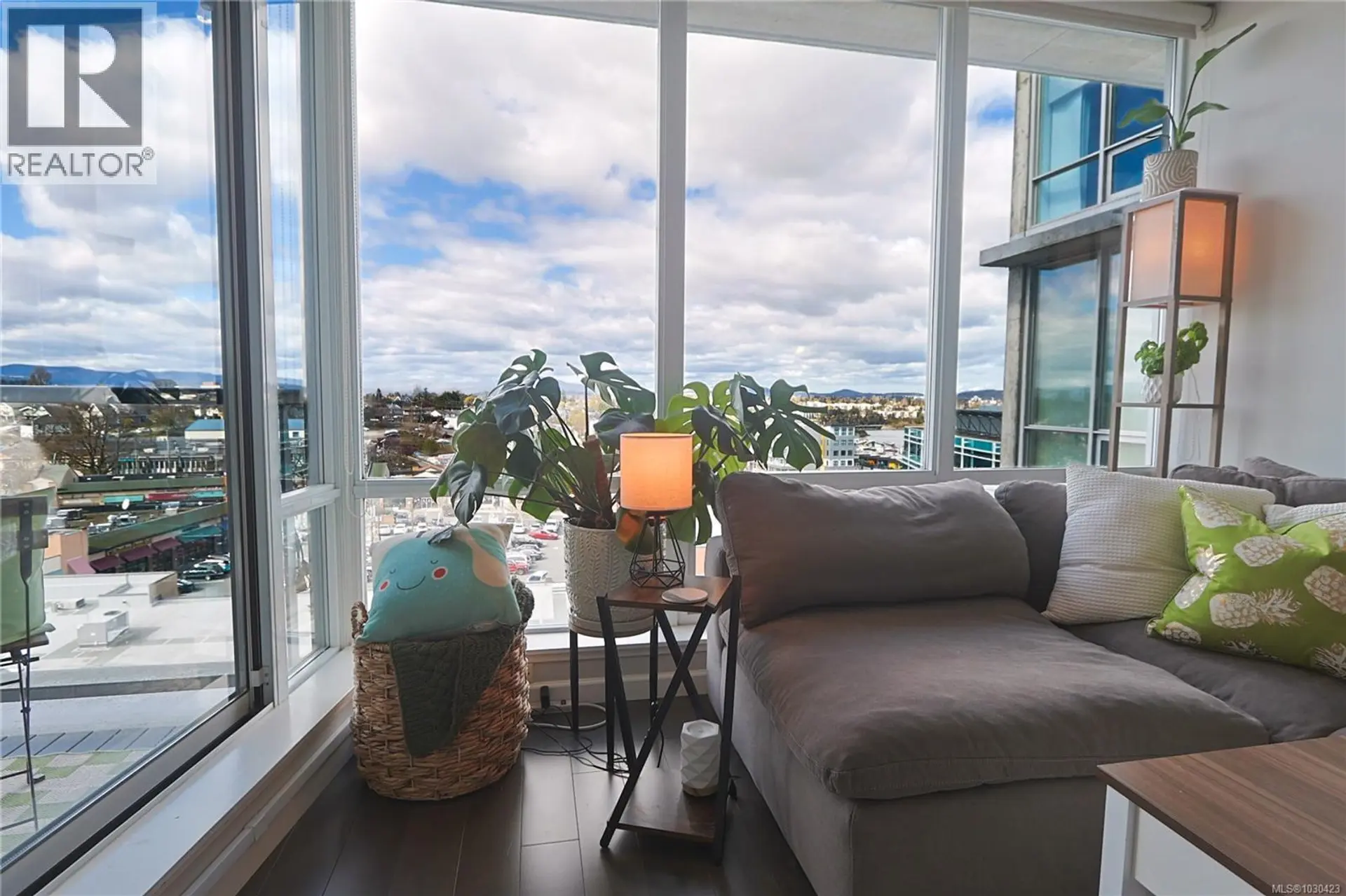 Property at #1001 160 Wilson St, Victoria, BC