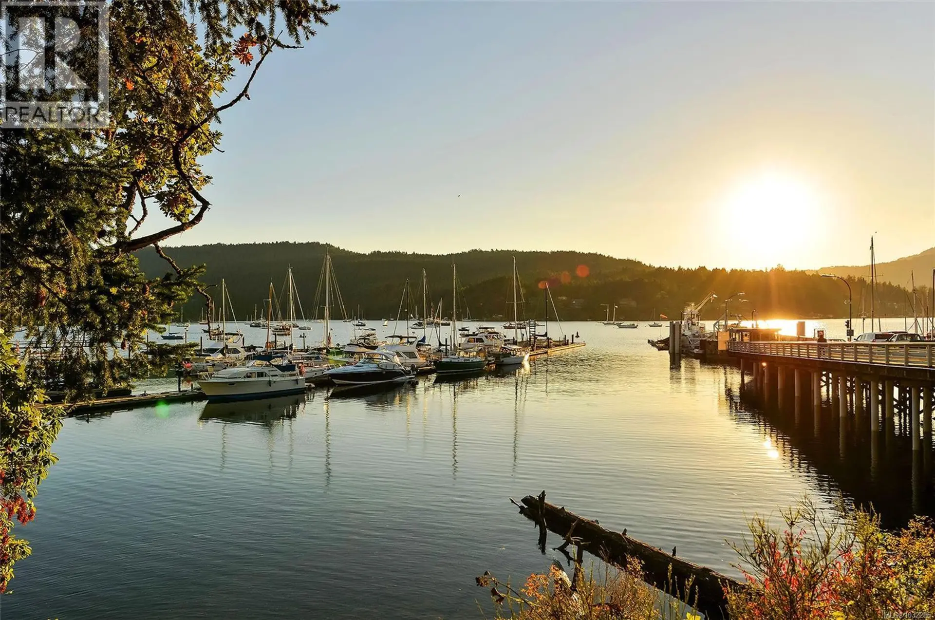 Property at 7037 WALLACE Dr, Central Saanich, BC