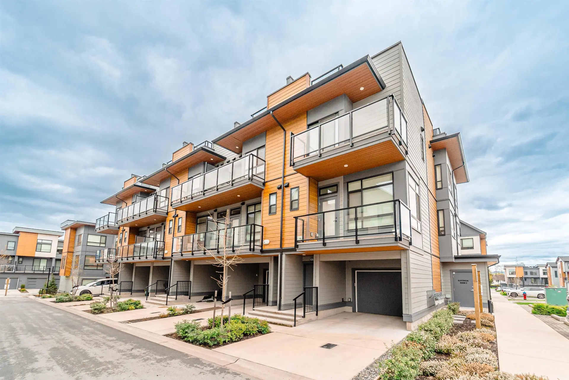 Property at #108 30530 Cardinal Avenue, Abbotsford, BC