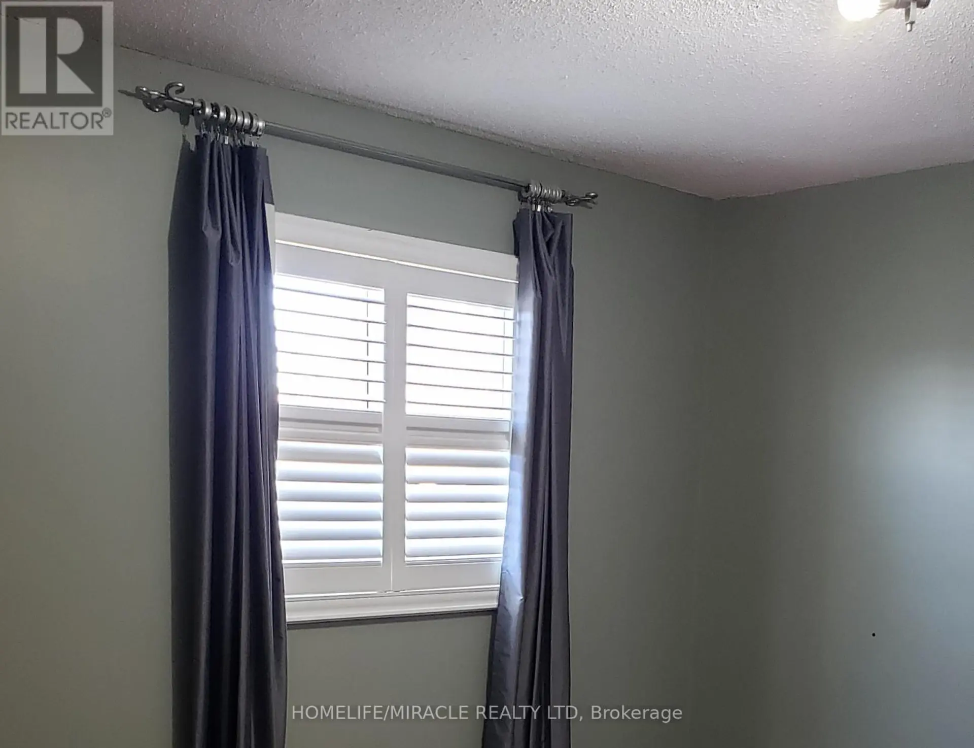 487 WALLENBERG CRESCENT - Image 12