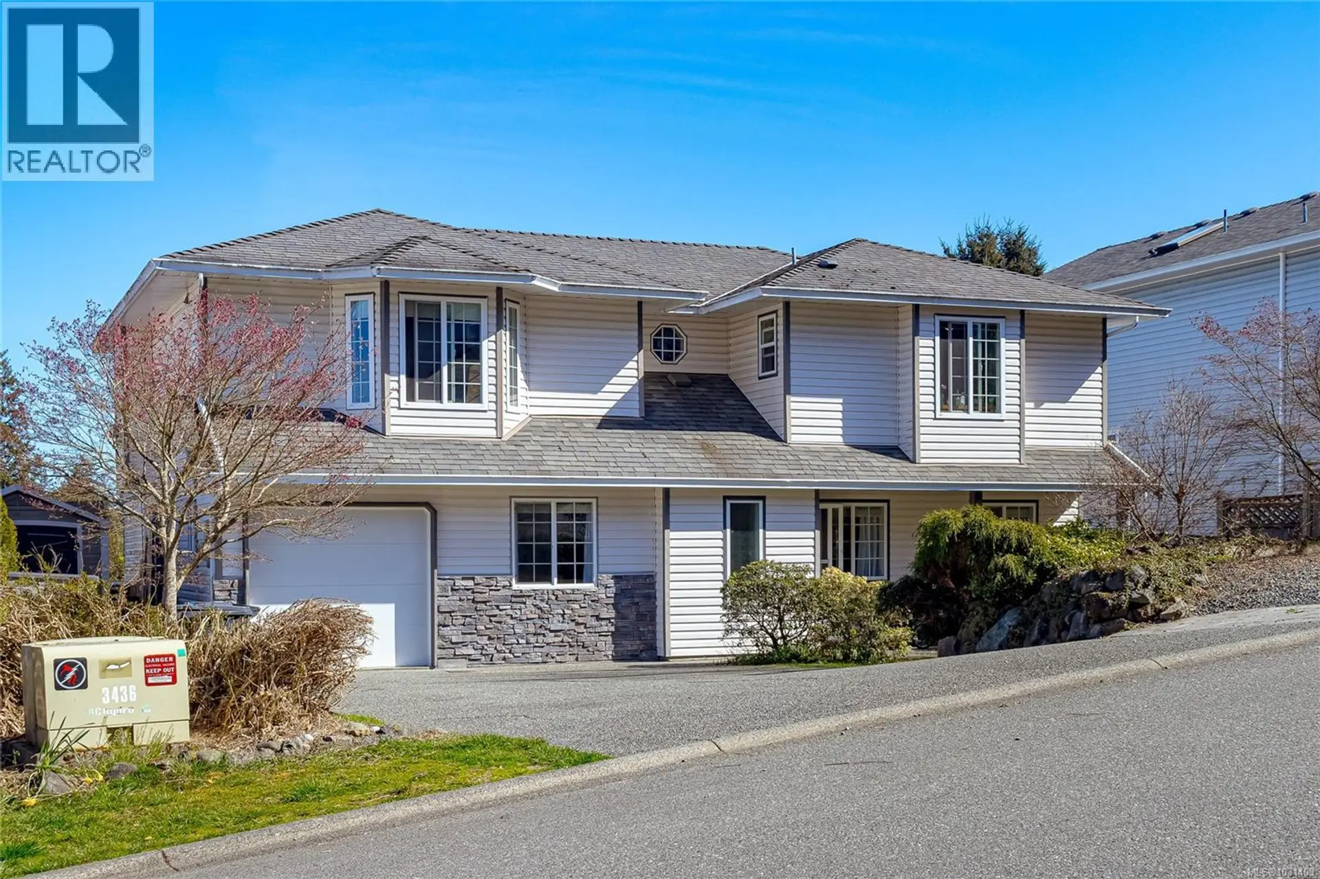 Property at 3321 Susan Marie Pl, Colwood, BC