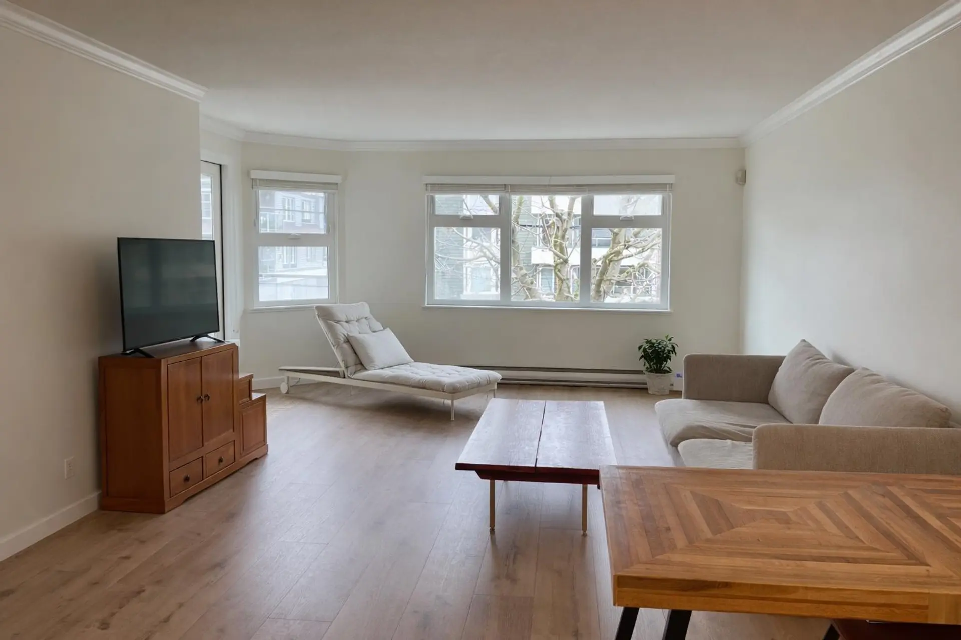 #203 1273 Merklin Street - Image 2
