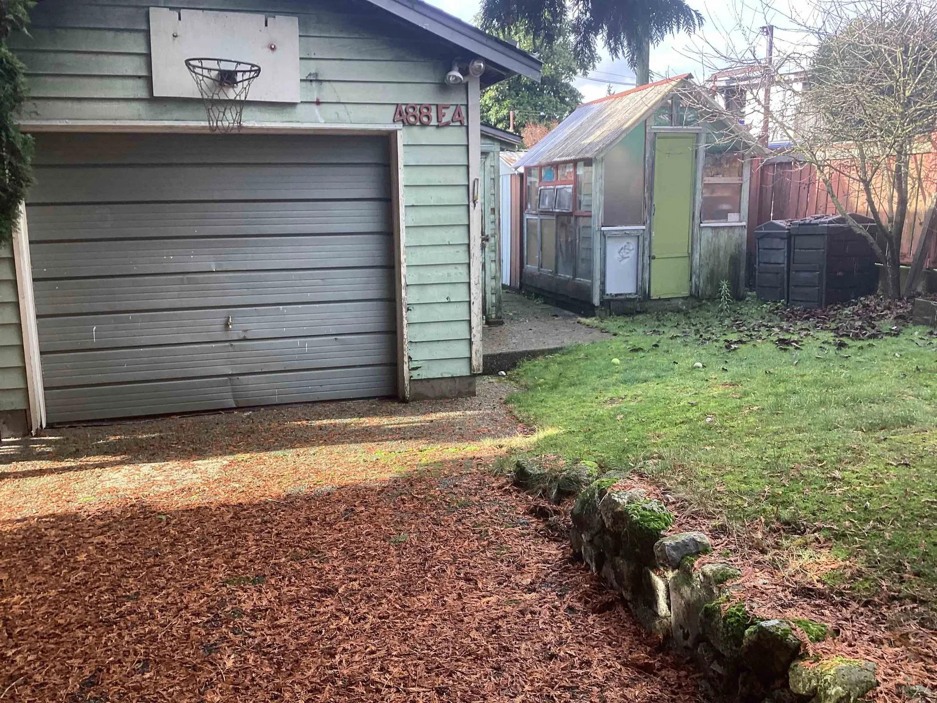 488 E 4th Street - Image 18