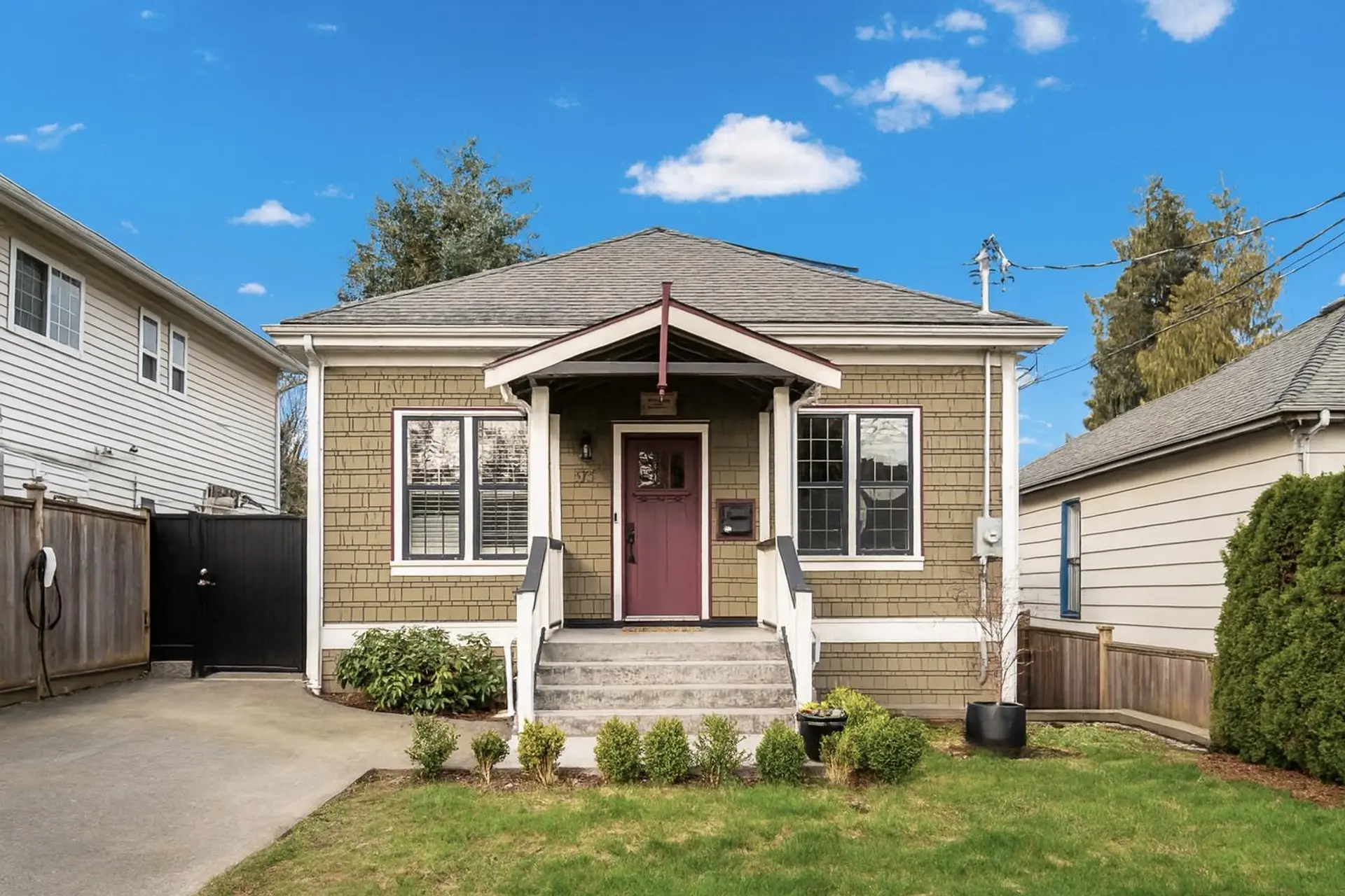 Property at 375 Keary Street, New Westminster, BC
