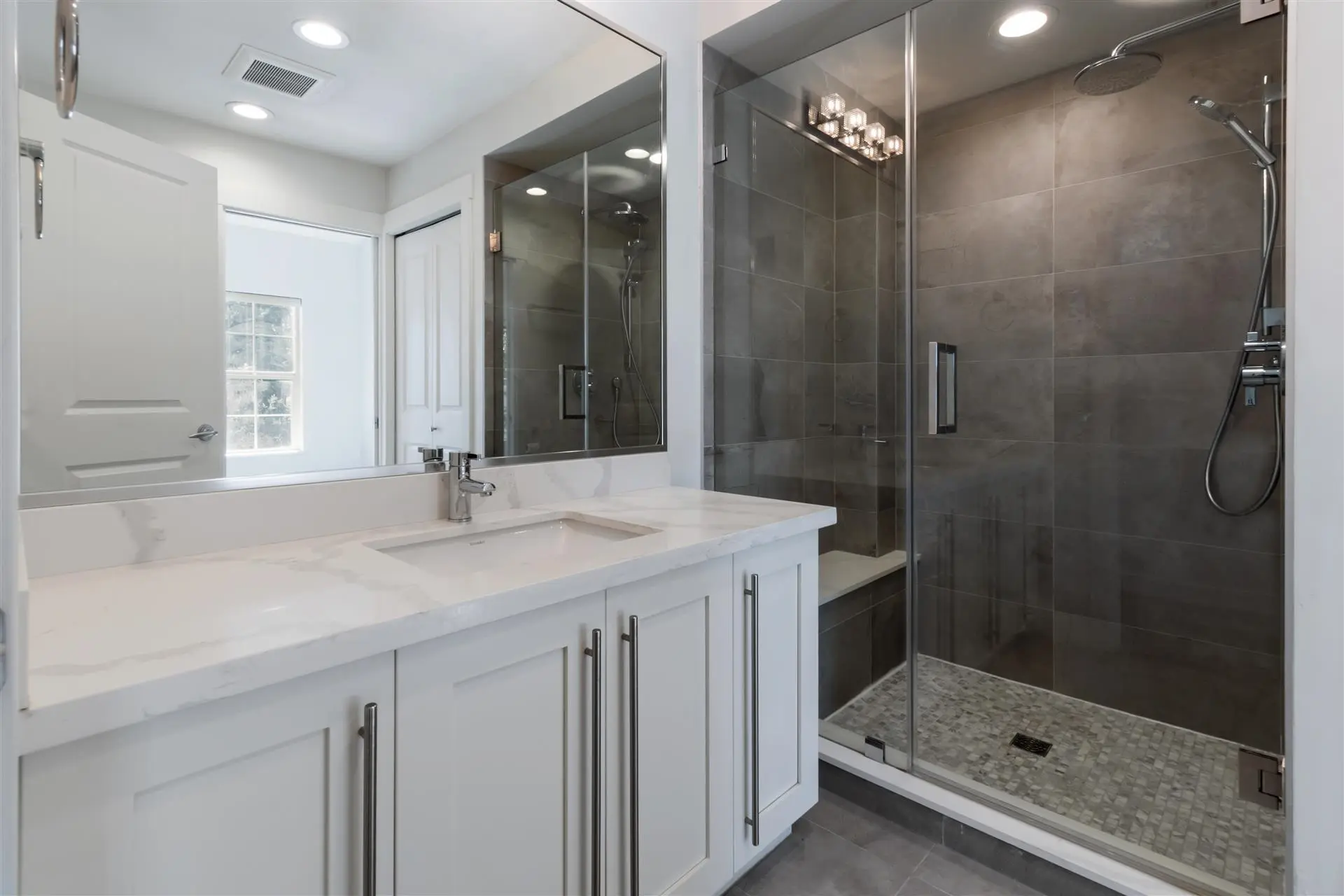 765 W 42nd Avenue - Image 10