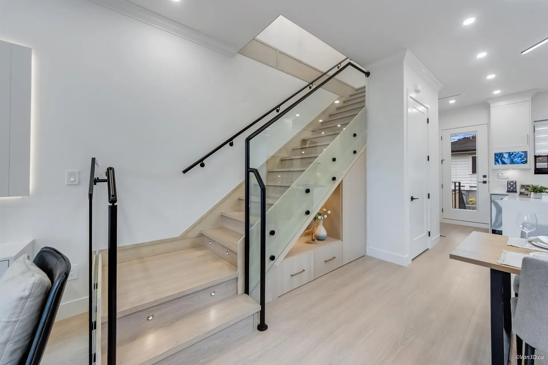 1347 E 64th Avenue - Image 8